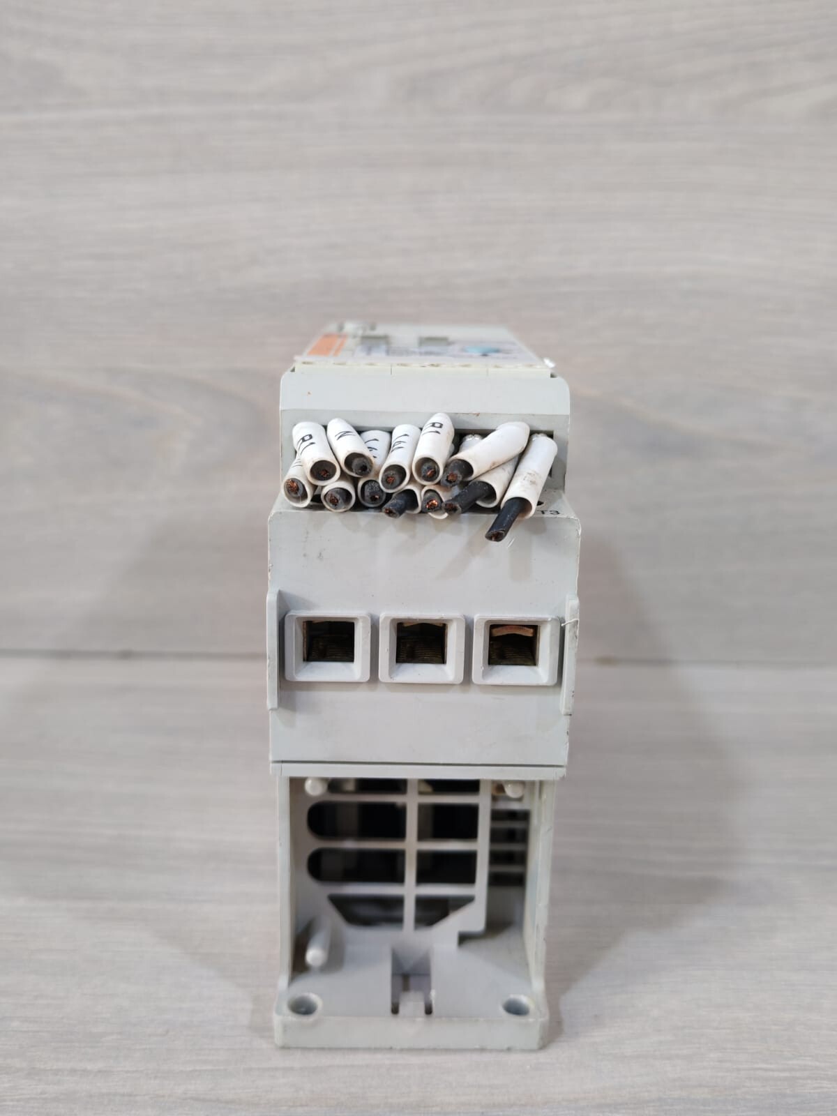 SPRECHER+SCHUH PCS-037-480V SPRECHER+SCHUH PCS-037-480V SER. A SOFT STARTER 8