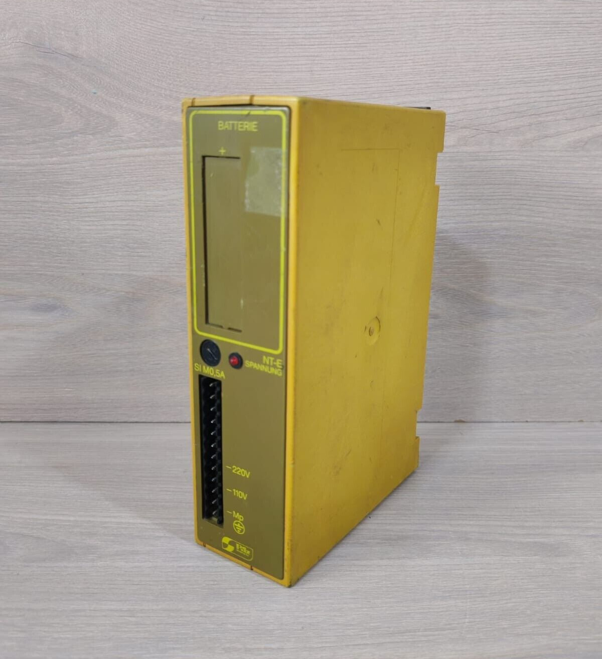 Pilz PILZ C-P8-NTE PILZ C-P8-NTE/ NT-E SPANNUNG 100-220V 50/60Hz 30VA 306056 4