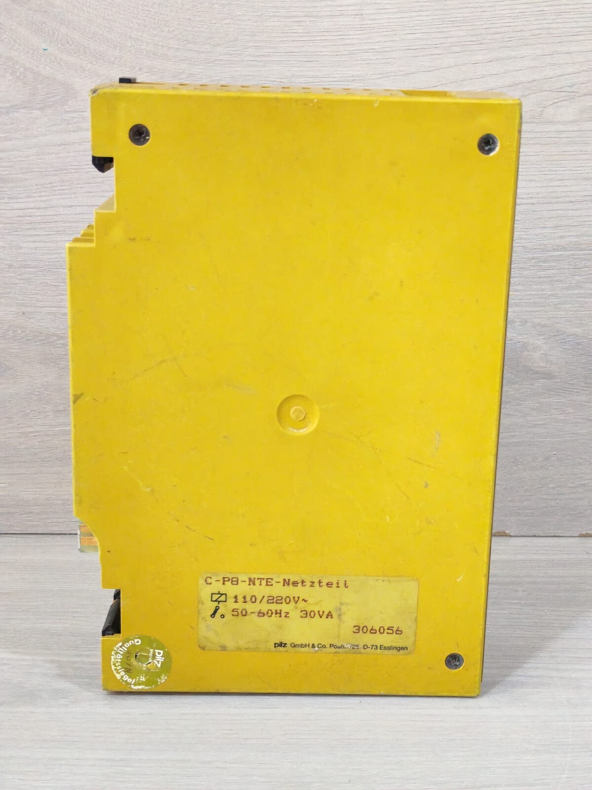 Pilz PILZ C-P8-NTE PILZ C-P8-NTE/ NT-E SPANNUNG 100-220V 50/60Hz 30VA 306056 9