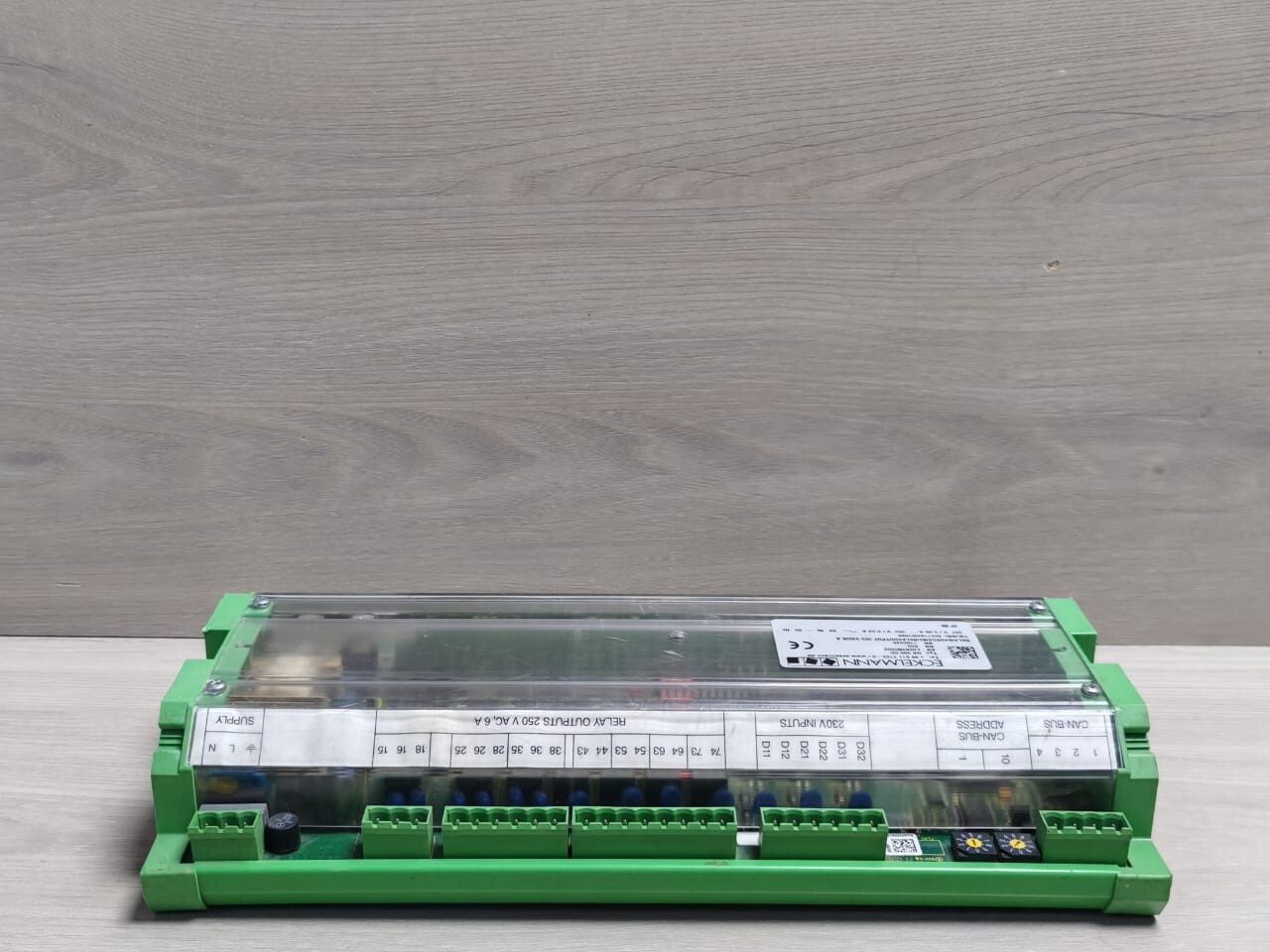 ECKELMANN UA-300 ECKELMANN UA 300 CC REFRIGERATION CONTROLLER ART 250VAC 5