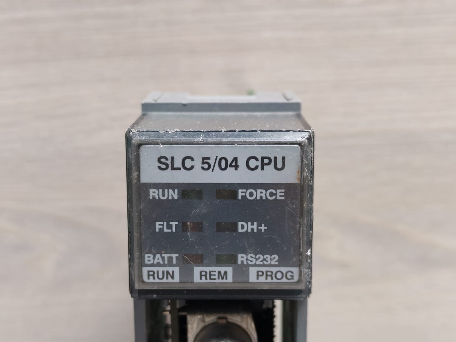 Allen-Bradley 1747-L543 ALLEN-BRADLEY 1747-L543 SER C REV.7 SLC 500 PROCESSOR UNIT 2