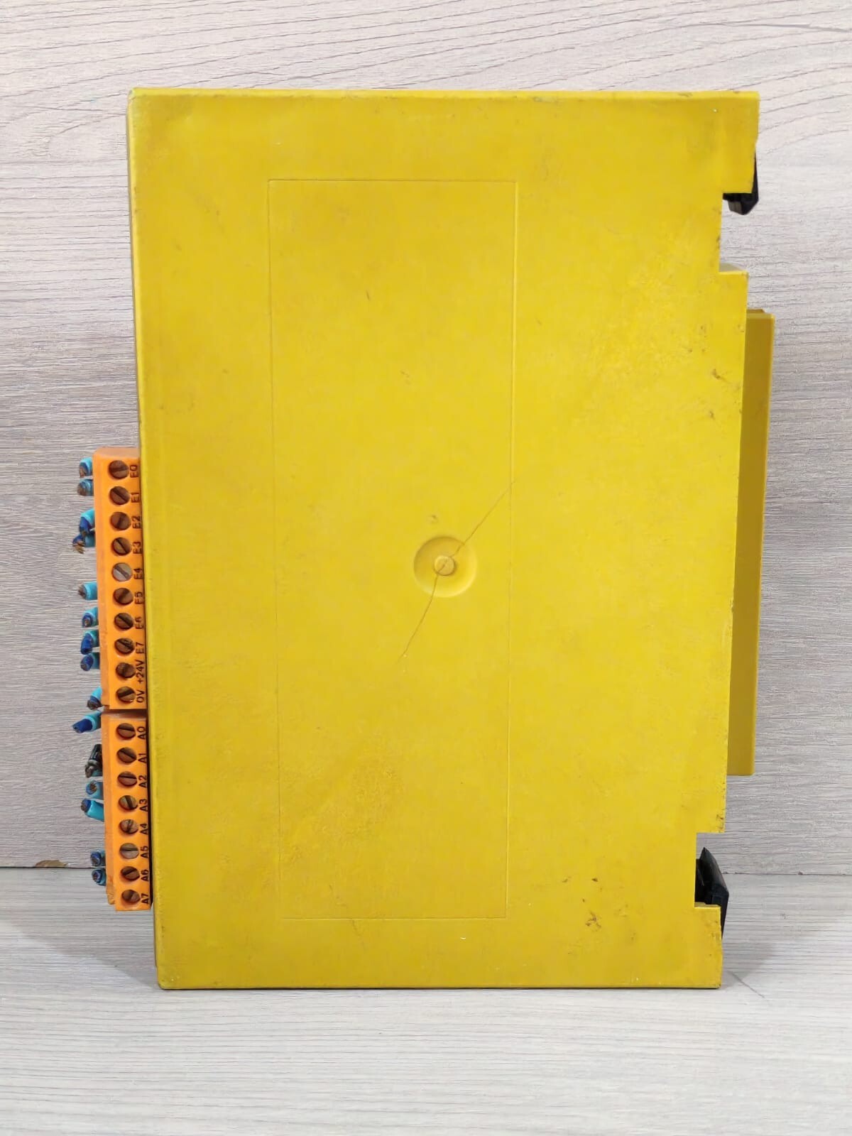 Pilz C-P8-EA4 PILZ C-P8-EA4 24V INTERFERENCE SUPPRESSION FILTER 6