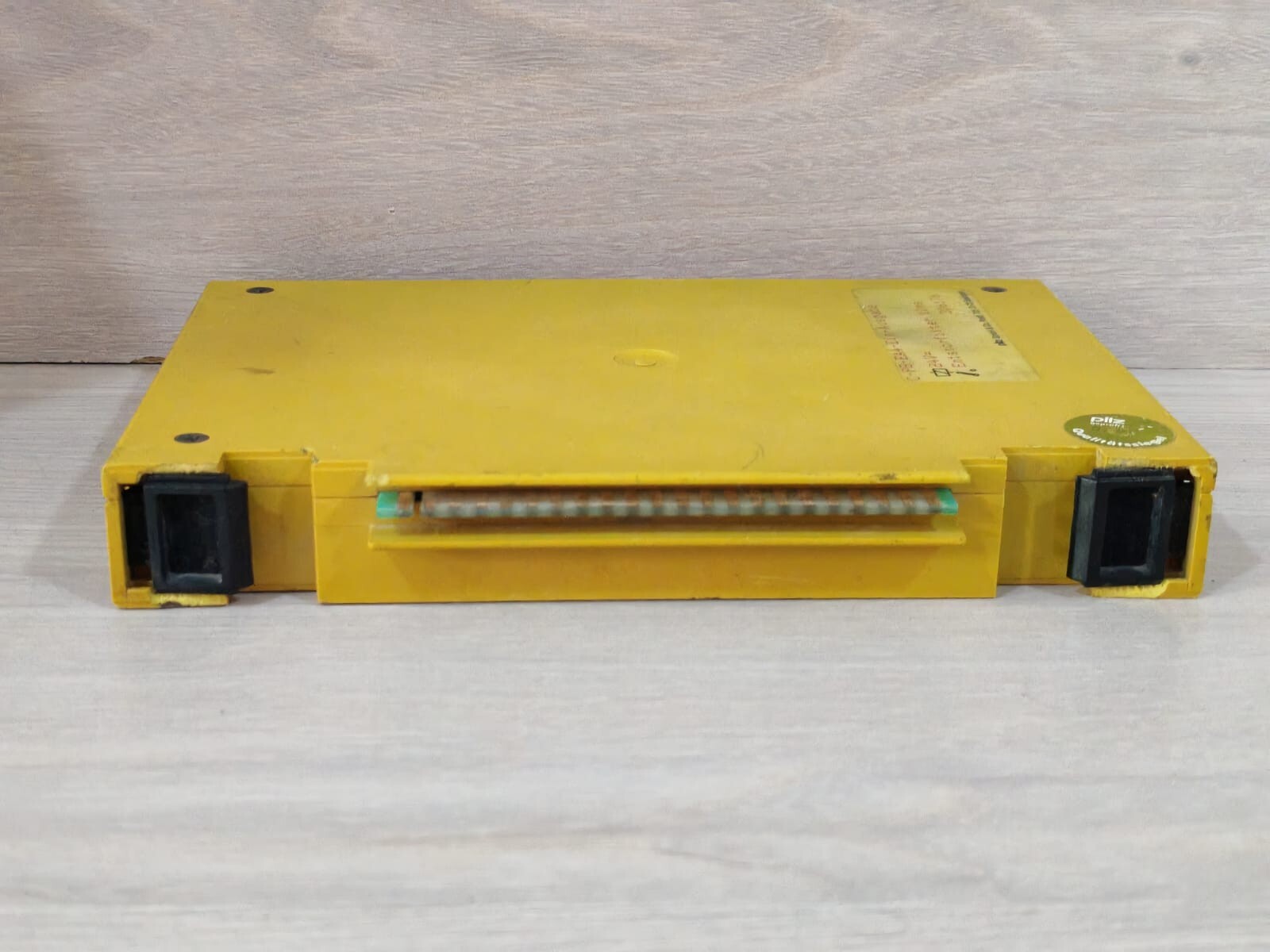 Pilz C-P8-EA4 PILZ C-P8-EA4 24V INTERFERENCE SUPPRESSION FILTER 10