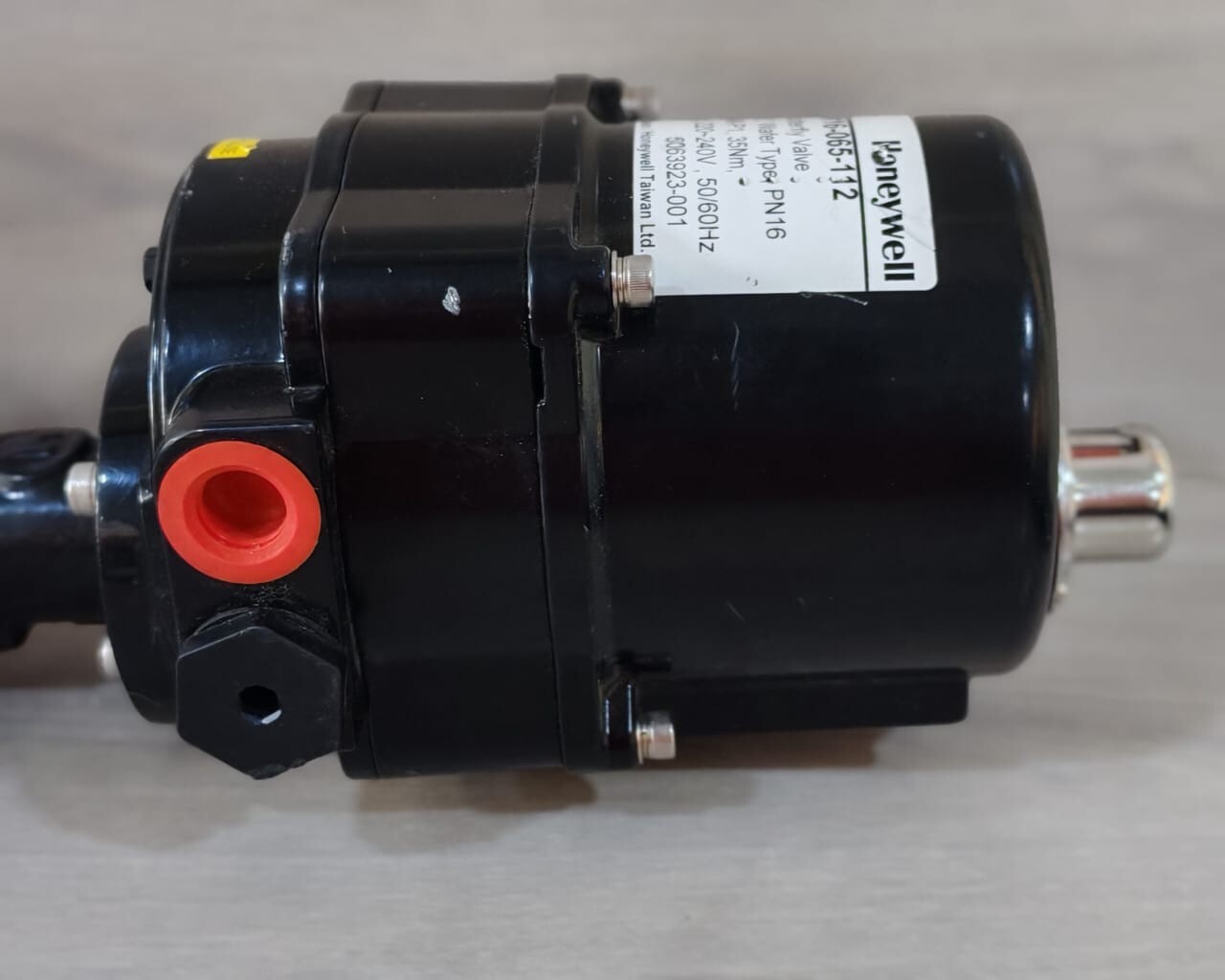 Honeywell V4ABFW16-065-112 HONEYWELL V4ABFW16-065-112 ACTUATED BUTTERFLY VALVE 2 1/2" WAFER TYPE PN16 8