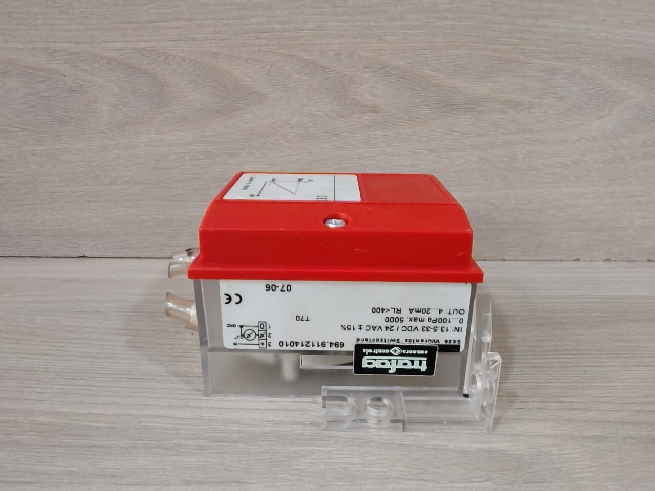 TRAFAG 694 TRAFAG 694 PRESSURE TRANSMITTER 4