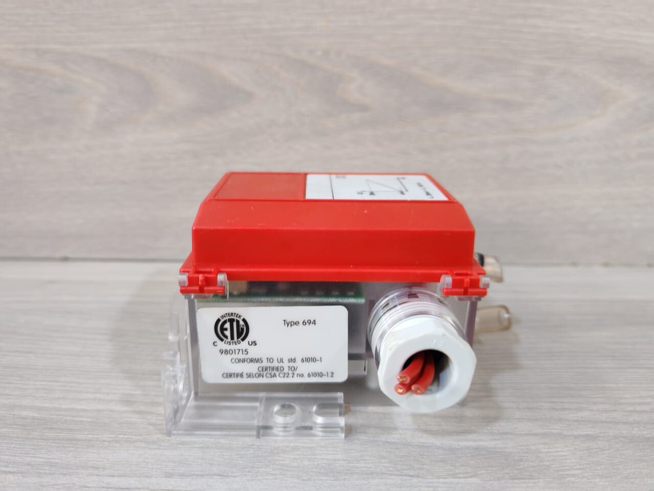 TRAFAG 694 TRAFAG 694 PRESSURE TRANSMITTER 5
