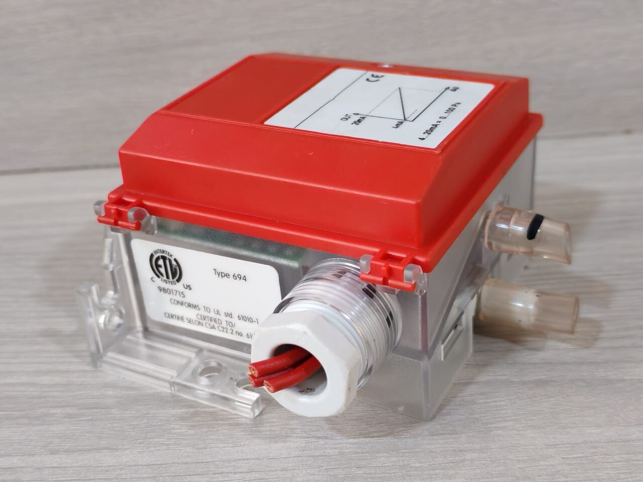 TRAFAG 694 TRAFAG 694 PRESSURE TRANSMITTER 9