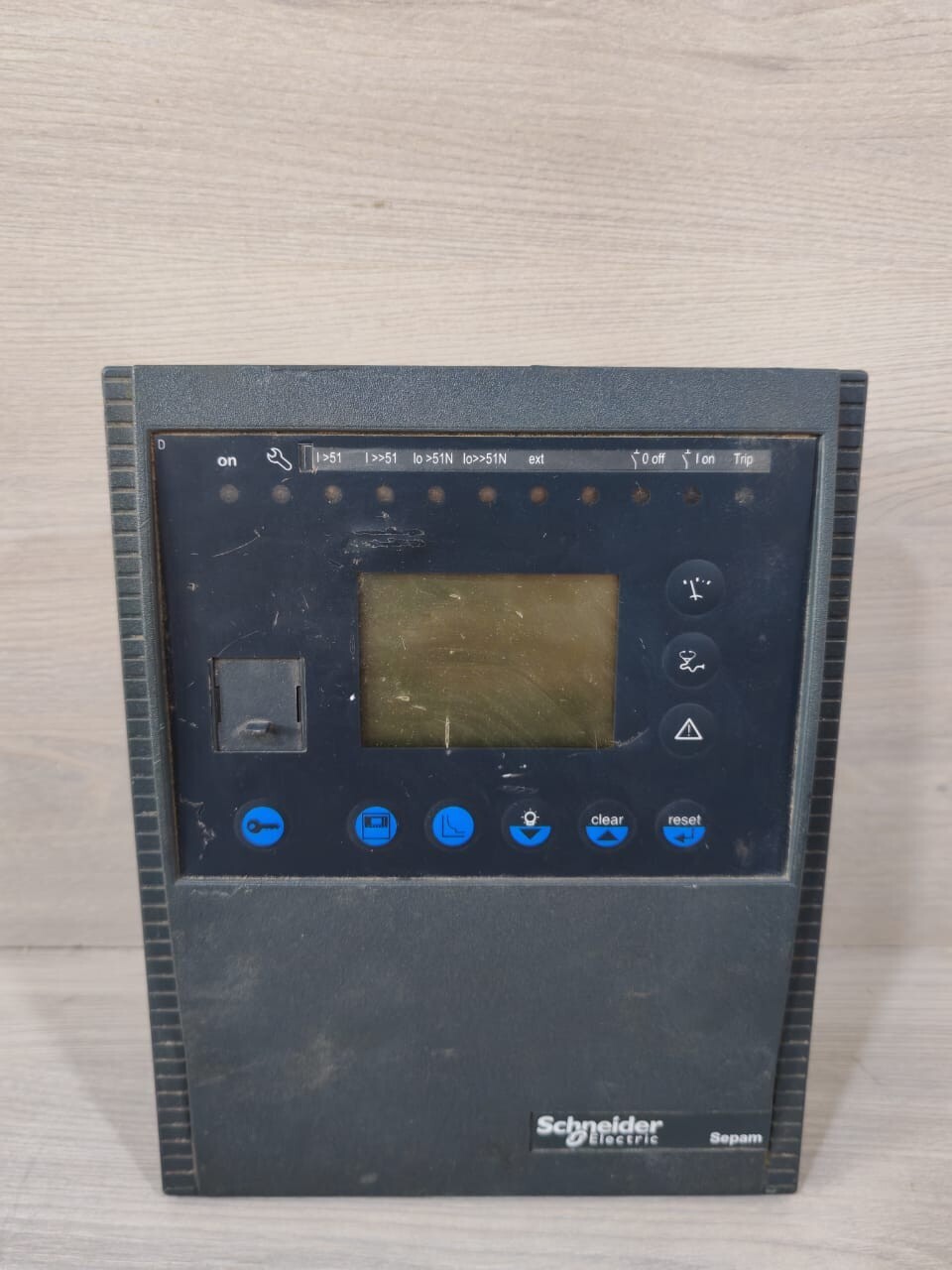 Schneider Electric 59607 S10UD XXX JXX XNT SCHNEIDER ELECTRIC SEPAM 59607 S10UD XXX JXX XNT UNIT MODULE 4
