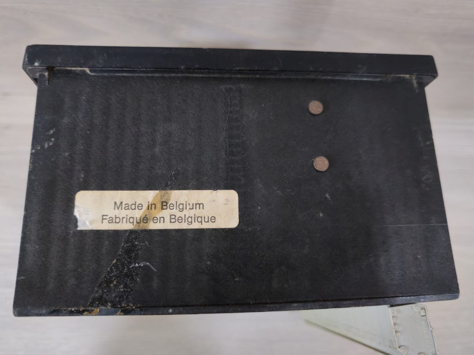 ABB RVK12 20.050.82224 ABB RVK 12 POWER FACTOR CONTROLLER RVK12 20.050.82224 7