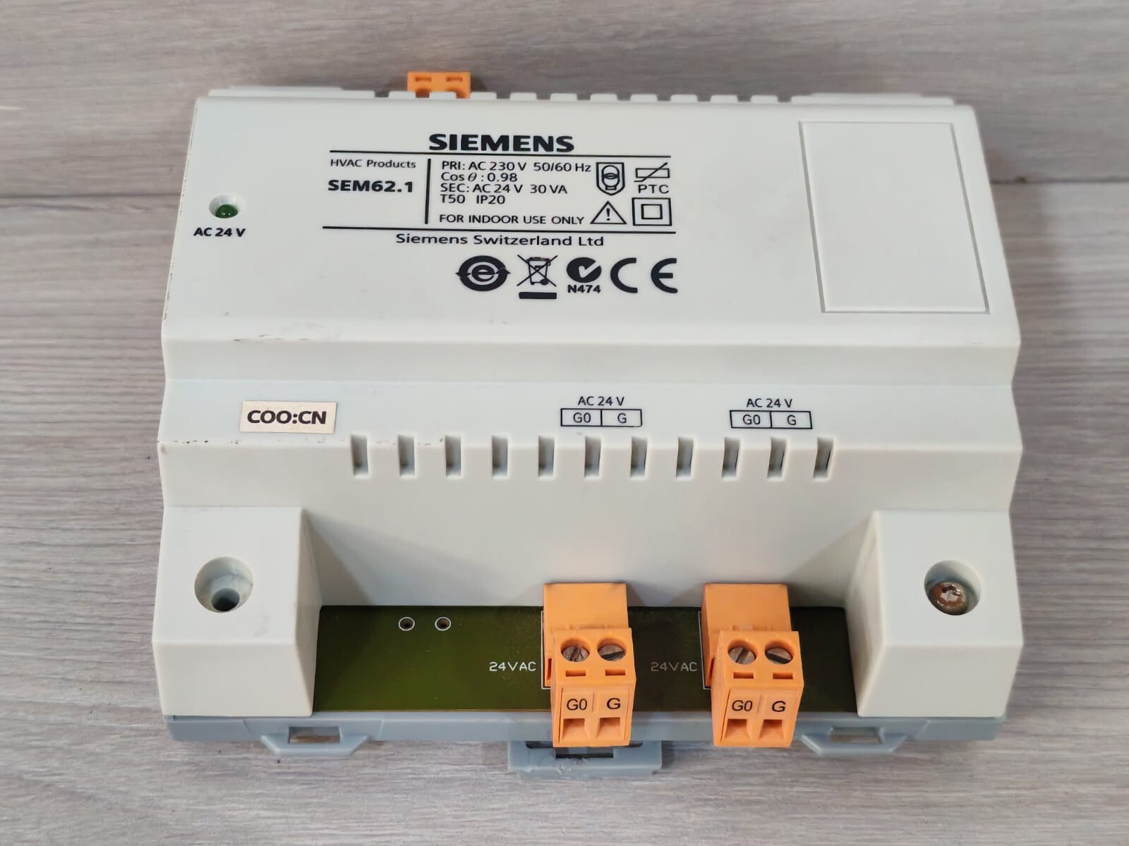 Siemens SEM62.1 SEM62.1 SIEMENS AC 230V 50/60Hz HVAC TRANSFORMER 3