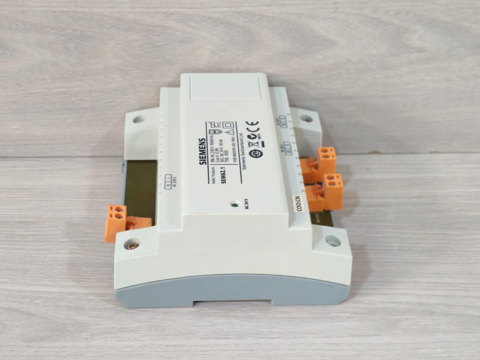 Siemens SEM62.1 SEM62.1 SIEMENS AC 230V 50/60Hz HVAC TRANSFORMER 6