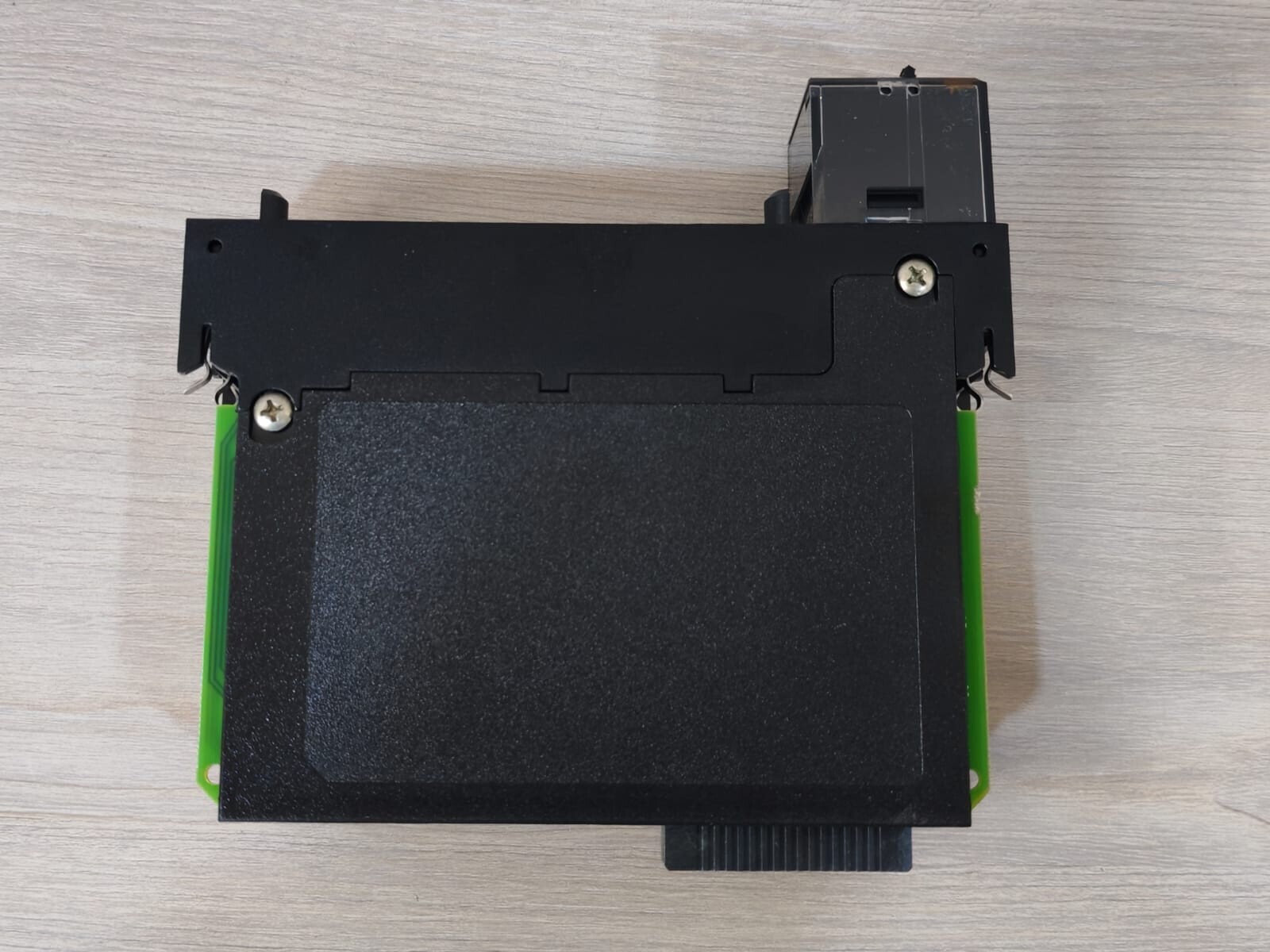 Allen-Bradley 96186679 A01 ALLEN-BRADLEY 1756-0F6CI/A CONTROLOGIX ANALOG ISOLATED OUTPUT 96186679 A01 5