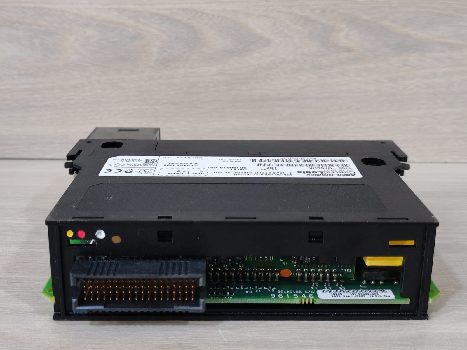 Allen-Bradley 96186679 A01 ALLEN-BRADLEY 1756-0F6CI/A CONTROLOGIX ANALOG ISOLATED OUTPUT 96186679 A01 7