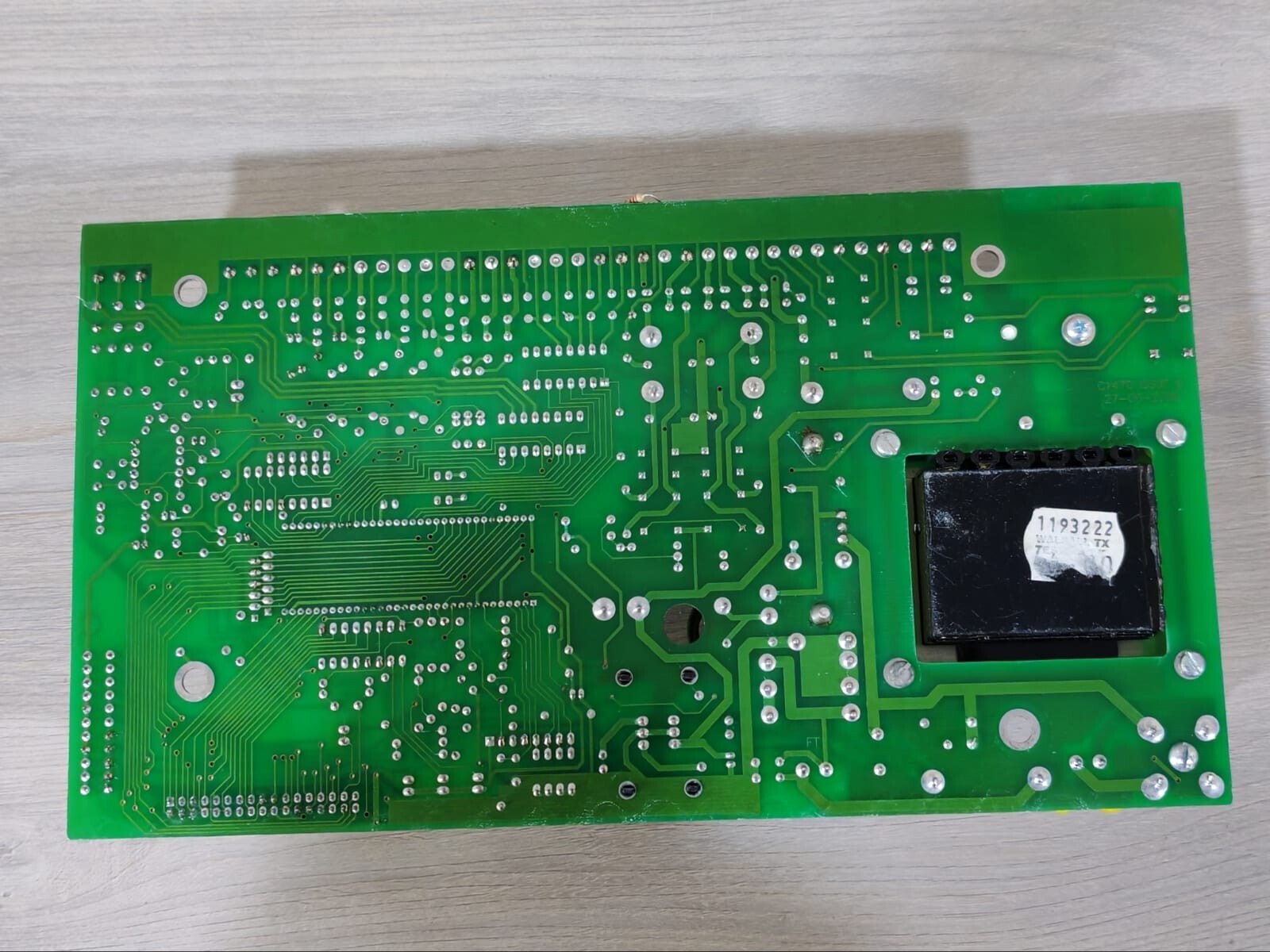 Unbranded 29-030615-000-R3 C1470 Issue 5 27-06-2000 Mother Board 29-030615-000-R3 8