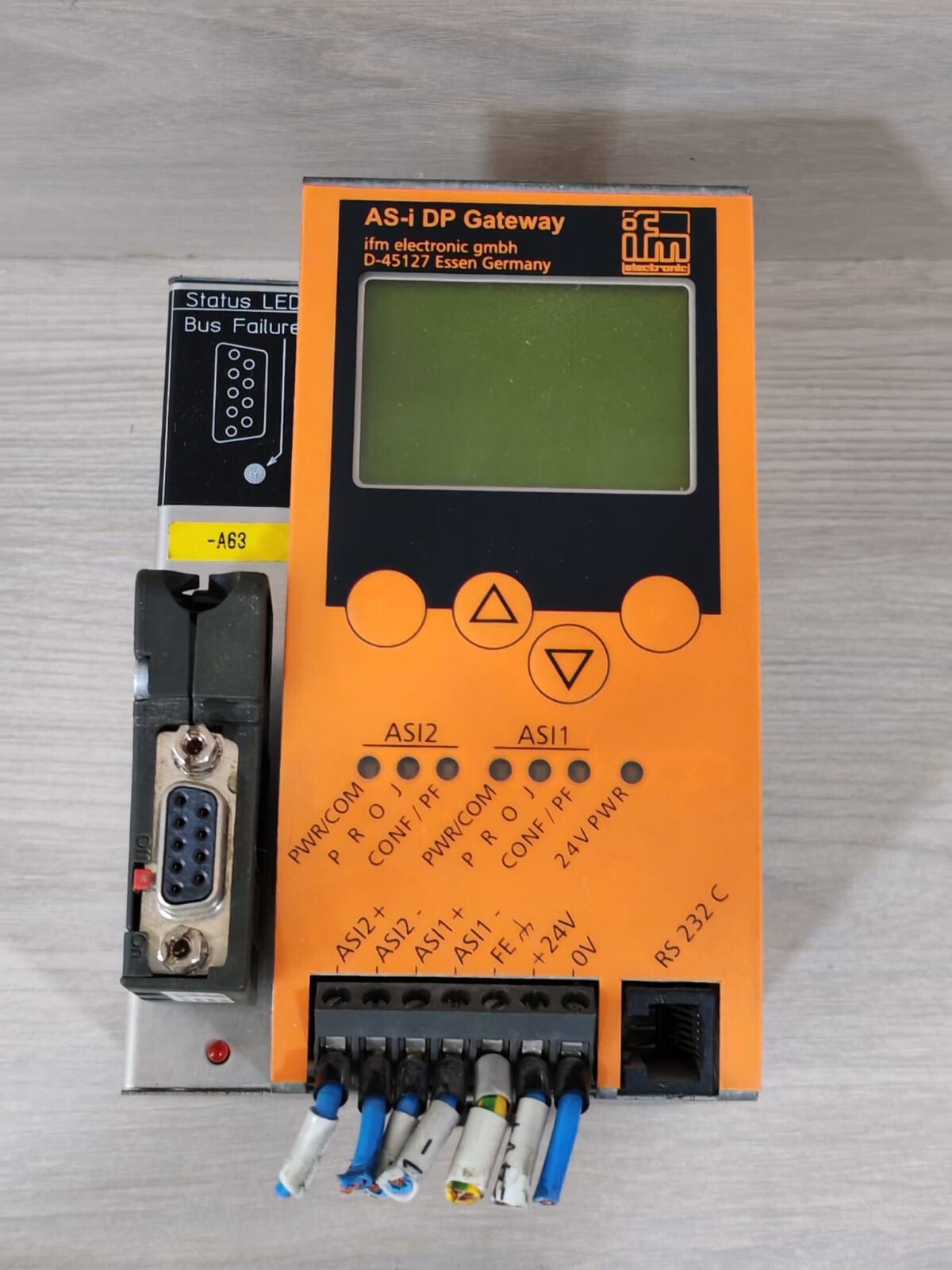 IFM AC1326 IFM AS-i DP GATEWAY PROFIBUS DP AC1326 2MSTR 1RS232C 1DP 9
