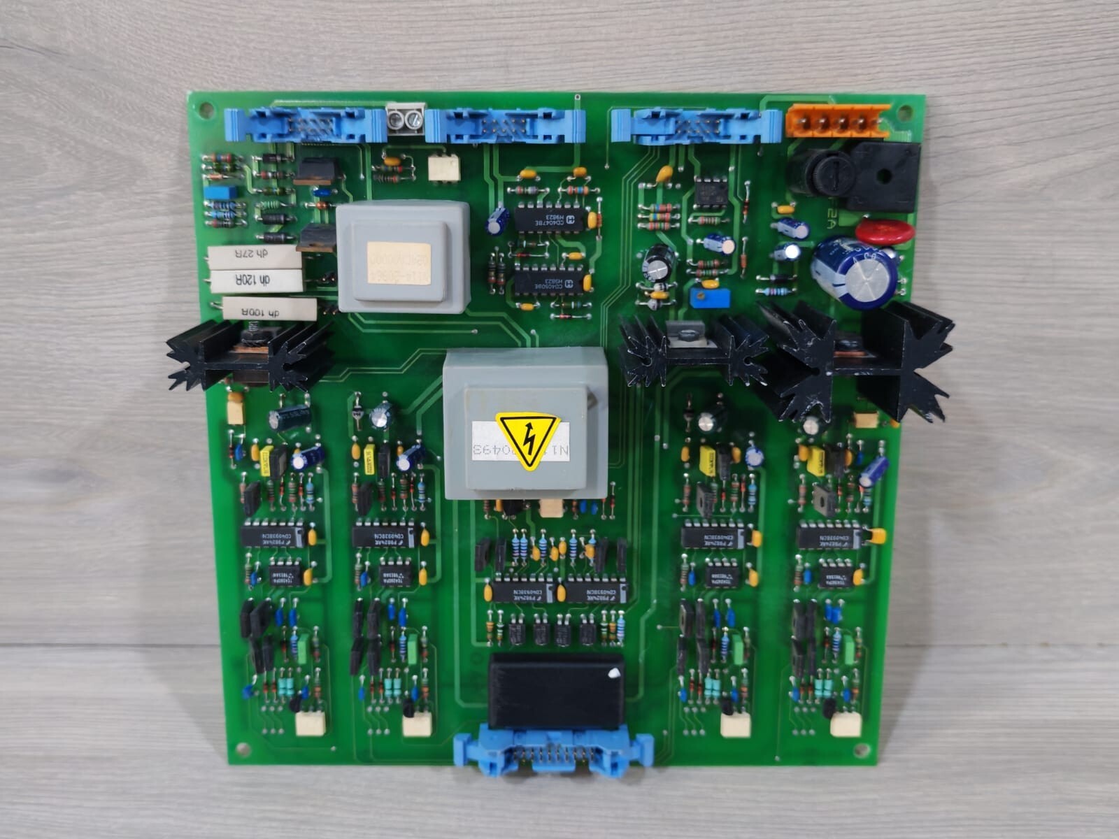 SALICRU BM002F00 ELECTRONIC DRIVER BOARD
