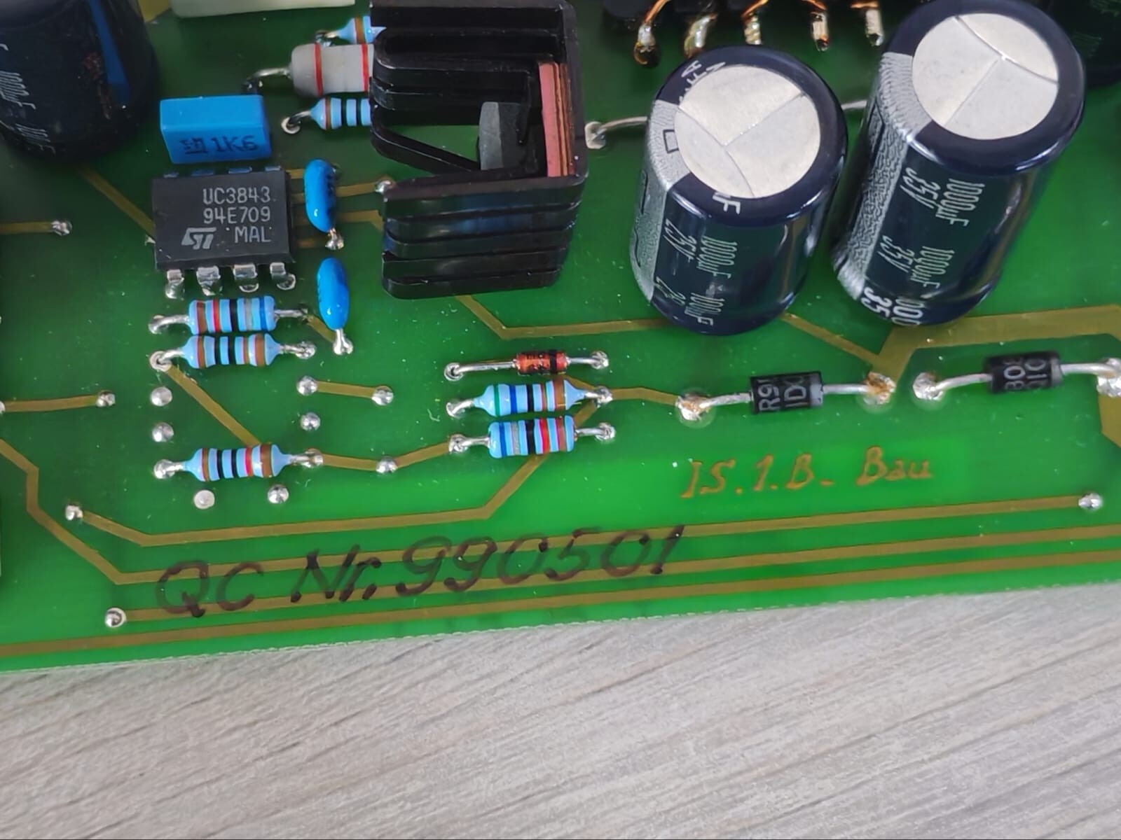 Unbranded IS.1.B Bau 990501 PCB IS.1.B Bau 990501 Circuit Board 2
