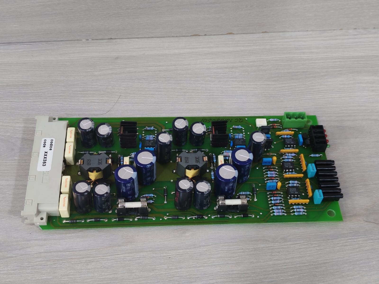 Unbranded IS.1.B Bau 990501 PCB IS.1.B Bau 990501 Circuit Board 5