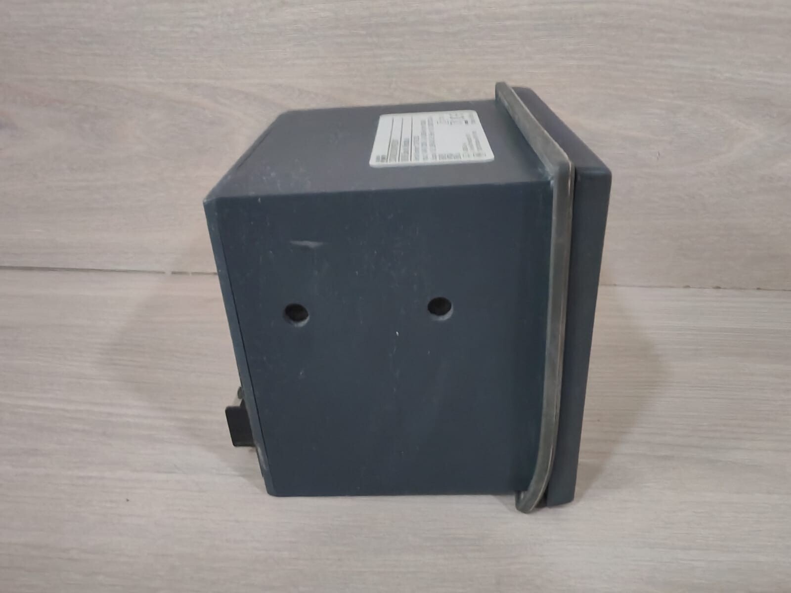 ABB ABB 2CNM203001R2001 ABB 2CNM203001R2001 M2M BASIC MODBUS POWER METER 6