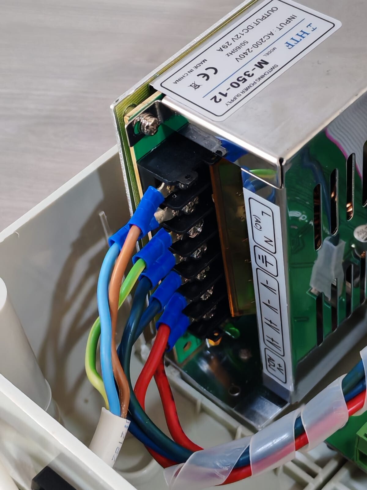 GEMAS RGB LED Control- Satellite Unit GEMAS RGB LED Control- Satellite Unit 9
