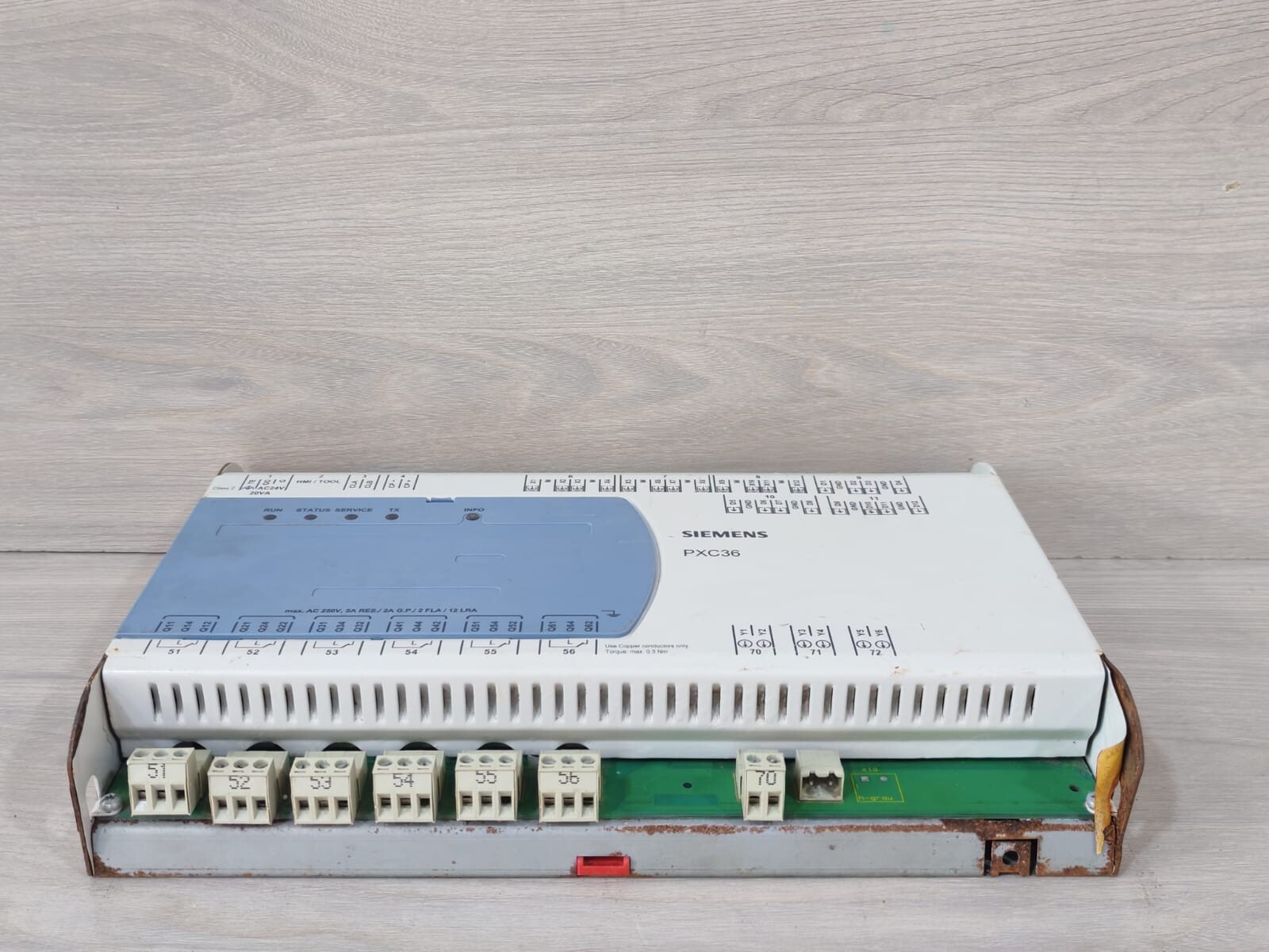 Siemens PXC36 SIEMENS PXC36 AUTOMATION STATION- WITH RUSTY PART 9