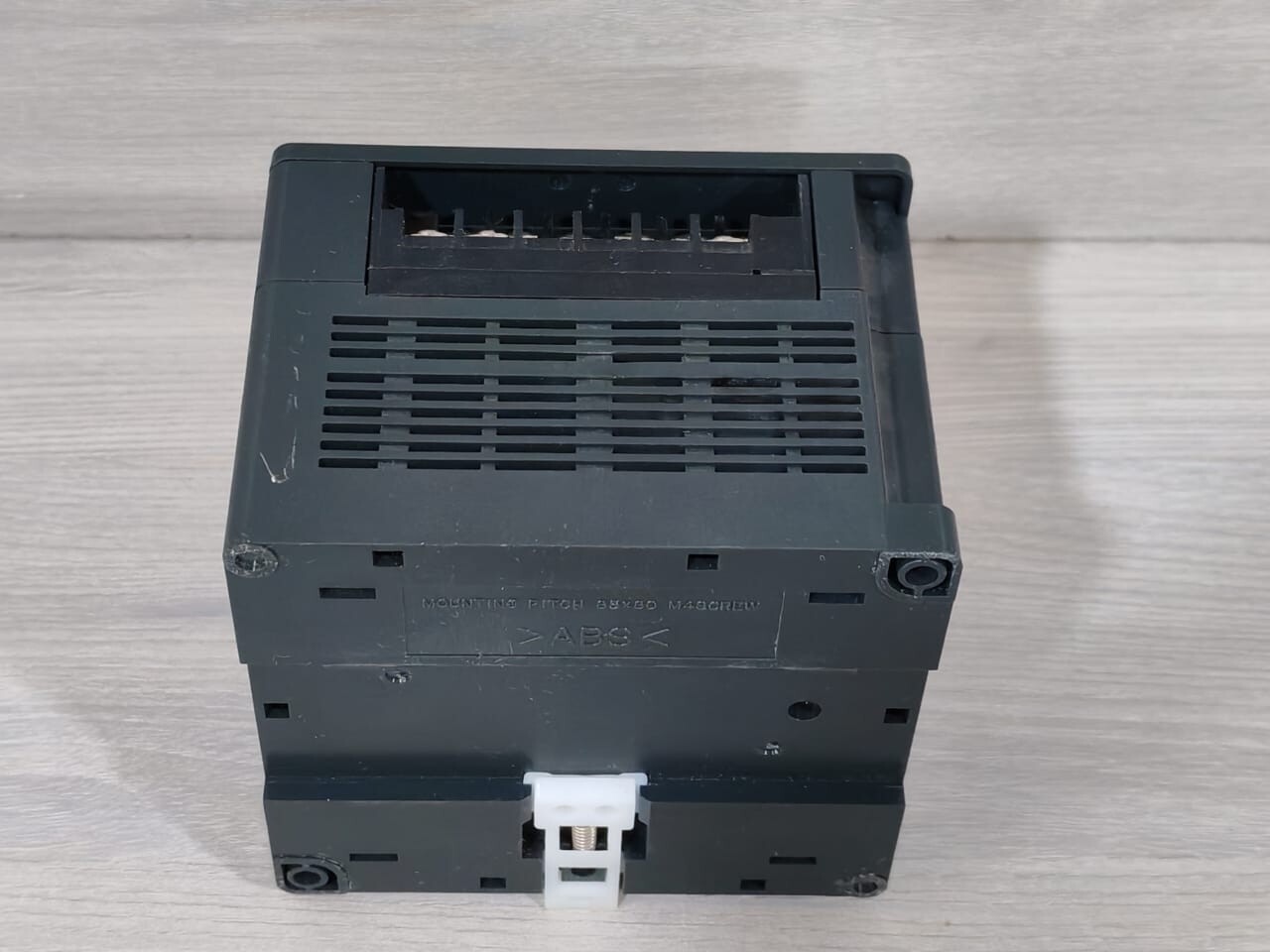 GE IC200UEX626-B GE FANUC IC200UEX626-B VERSAMAX MICRO ANALOG EXPANSION UNIT 5
