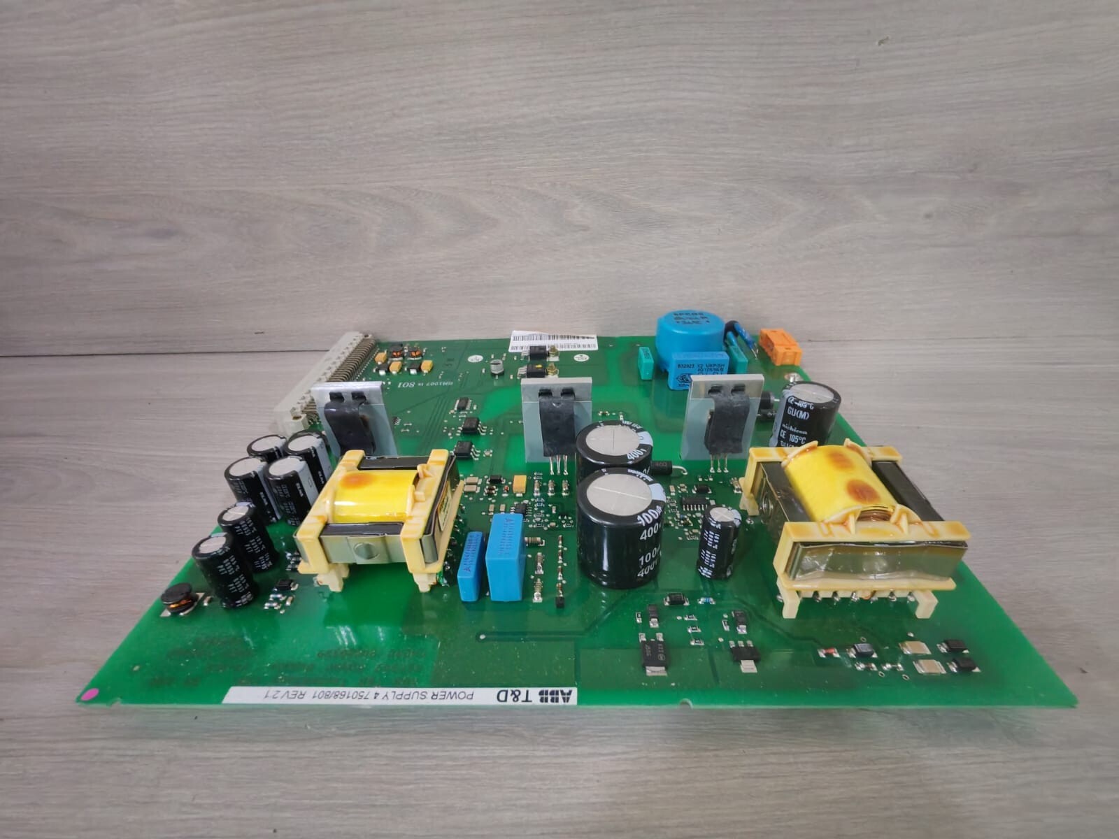 ABB 750168/801 ABB T&D POWER SUPPLY 4 750168/801 REV2.1 2