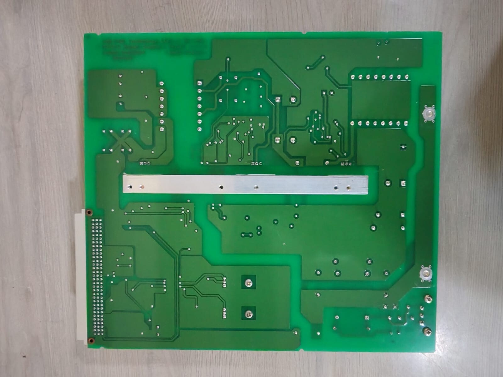 ABB 750168/801 ABB T&D POWER SUPPLY 4 750168/801 REV2.1 4