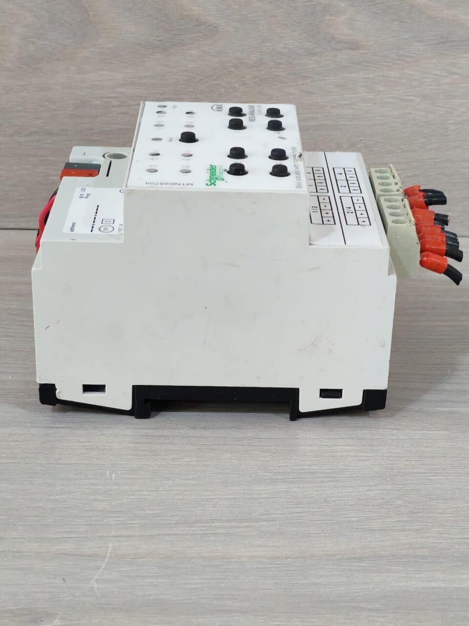 Schneider Electric MTN648704 SCHNEIDER ELECTRIC MTN648704 REG-K/4X24/6 BLIND ACTUATOR 8