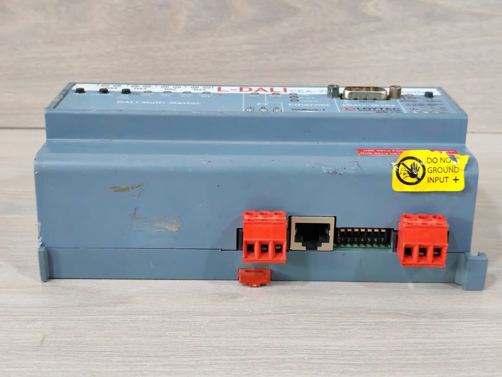 LOYTEC L-DALI CEA-709/ LDALI-3E104 LOYTEC L-DALI CEA-709/ LDALI-3E104 DALI MULTI- MASTER 8