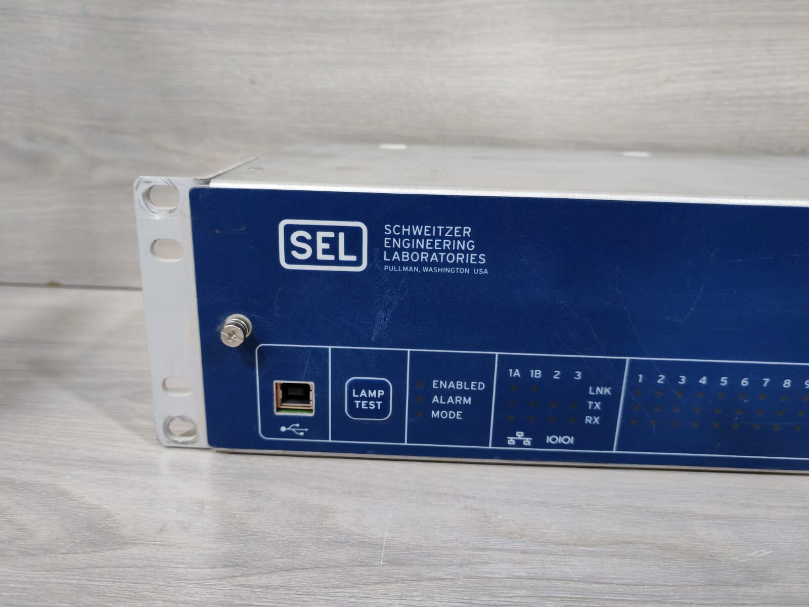 SEL 24402H12A1A11840 SEL-2440 DPAC DISCRETE PROGRAMMABLE AUTOMATION CONTROLLER 2