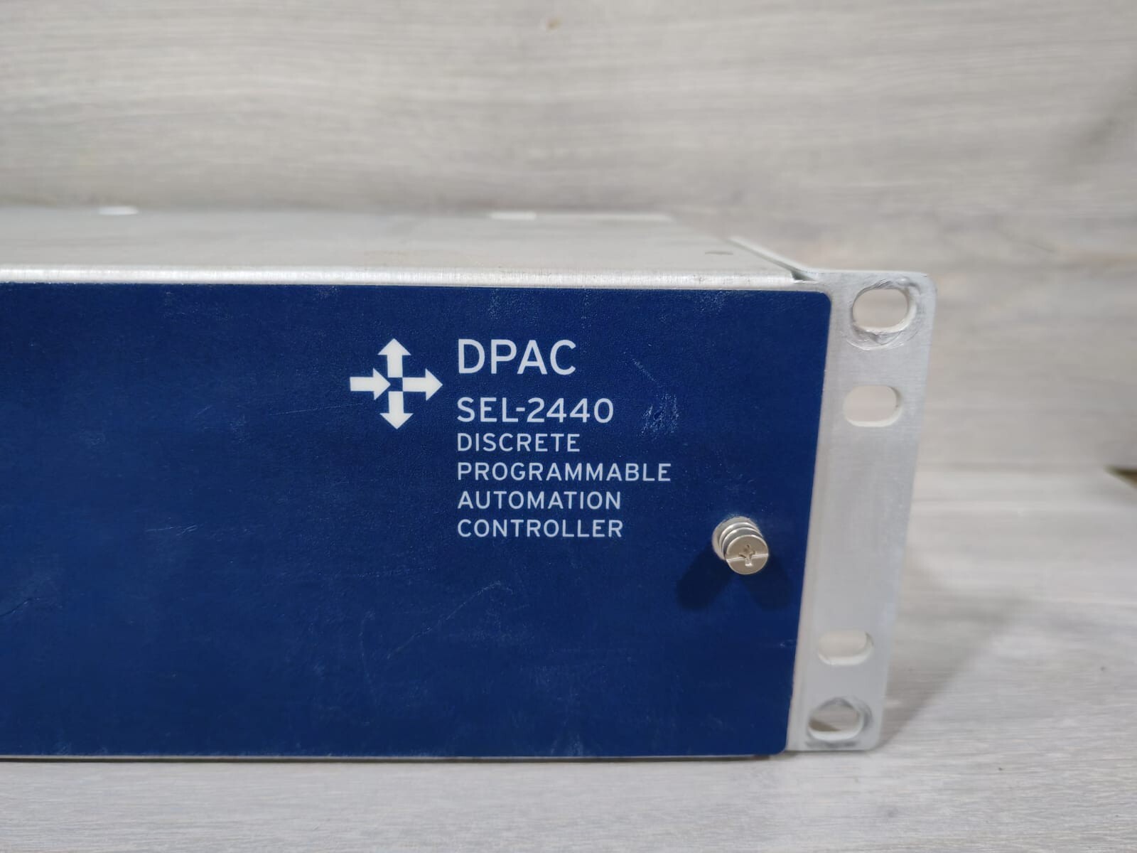 SEL 24402H12A1A11840 SEL-2440 DPAC DISCRETE PROGRAMMABLE AUTOMATION CONTROLLER 3