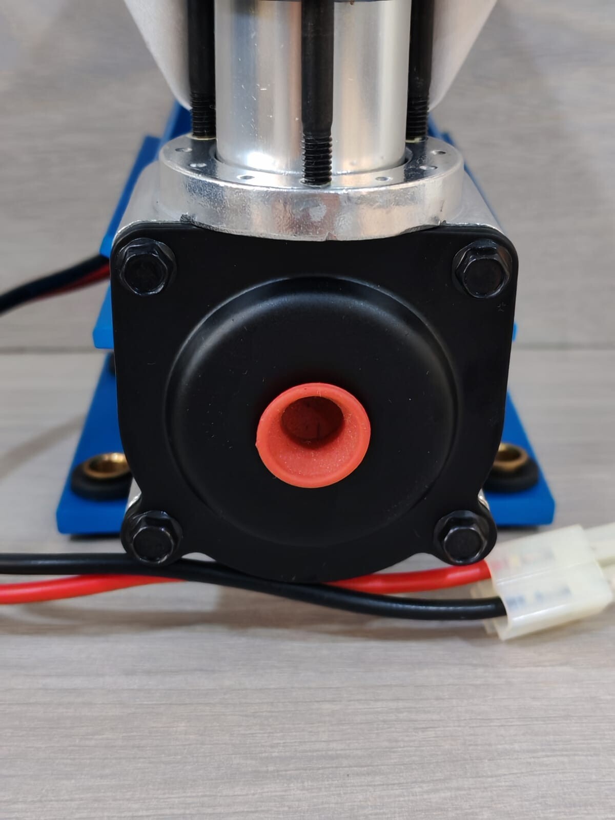 ARB CKSA12 ARB CKSA12 ON BOARD HIGH PERFORMANCE 12 VOLT DIFFERENTIAL AIR LOCKER COMPRESSOR 7