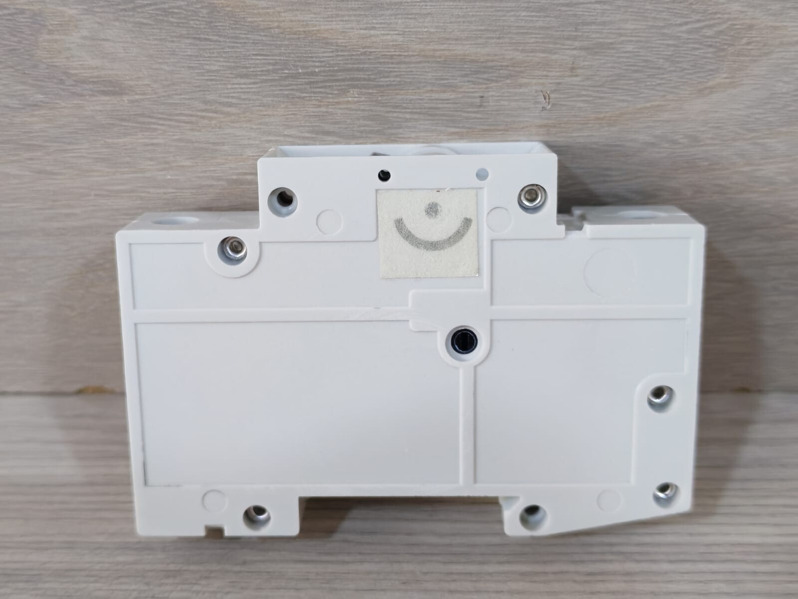 Siemens 5SX2 132-7 SIEMENS 5SX2 132-7 MINIATURE CIRCUIT BREAKER 6
