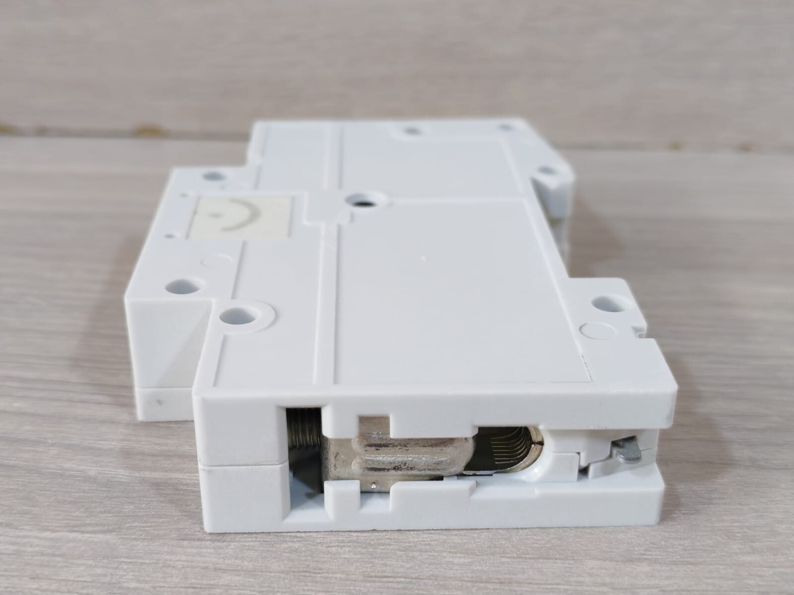 Siemens 5SX2 132-7 SIEMENS 5SX2 132-7 MINIATURE CIRCUIT BREAKER 7