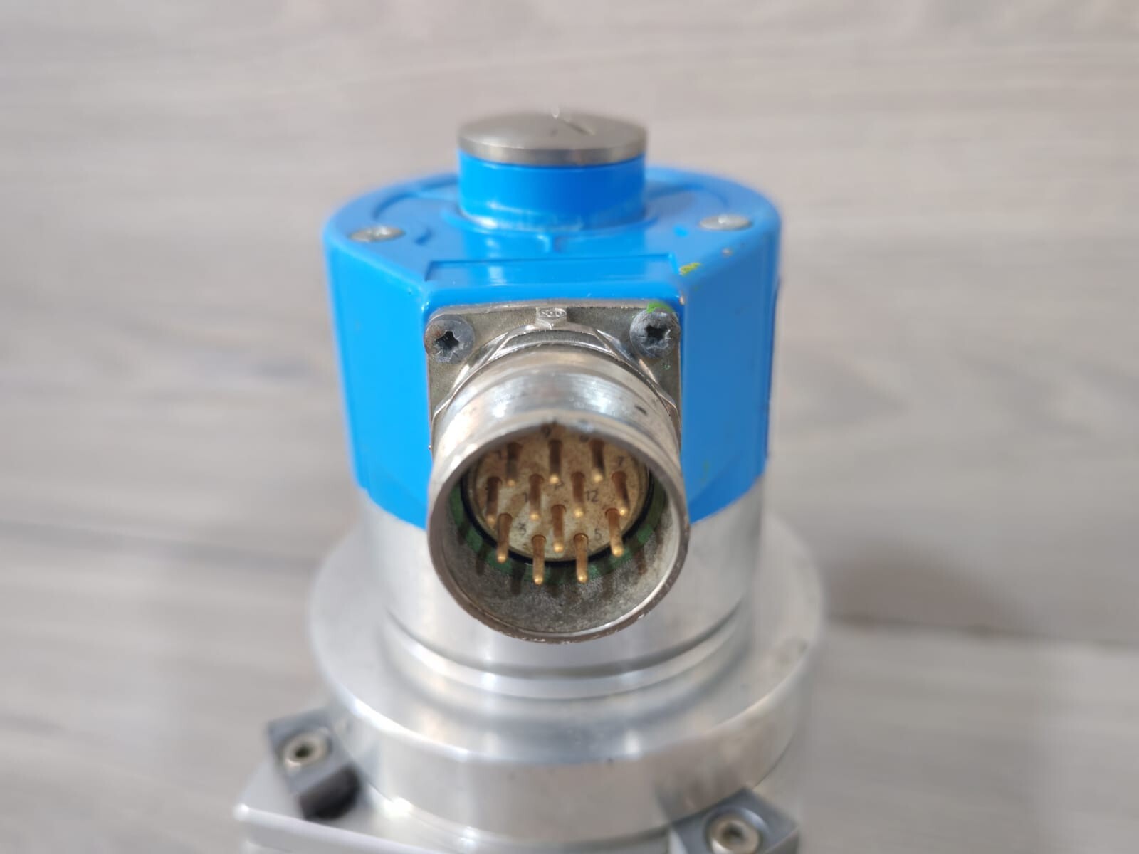 SICK ATM60-A1A0-K18 + MRA-F080-102D2 SICK ATM60-A1A0-K18 ABSOLUTE ENCODER + MRA-F080-102D2 WIRE DRAW MECHANISM 6