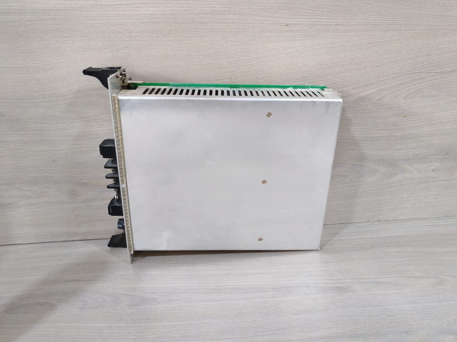 Vitzrosys N-PWR-100 Vitzrosys N-PWR-100 Enclosed Fuse Panel VSS4045 7