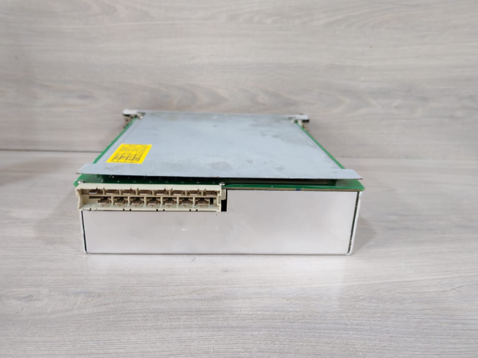 Vitzrosys N-PWR-100 Vitzrosys N-PWR-100 Enclosed Fuse Panel VSS4045 10