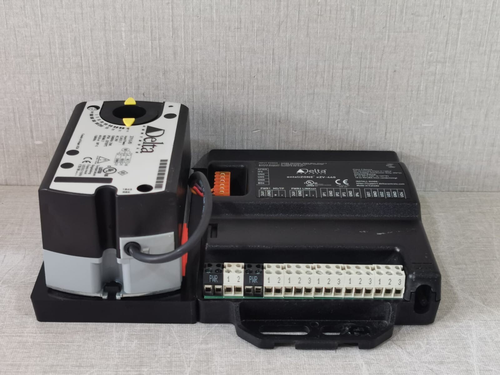 DELTA CONTROLS EZV-440 DELTA CONTROLS EZV-440-AMP ENTELIZONE PROGRAMMABLE VAV CONTROLLER 5