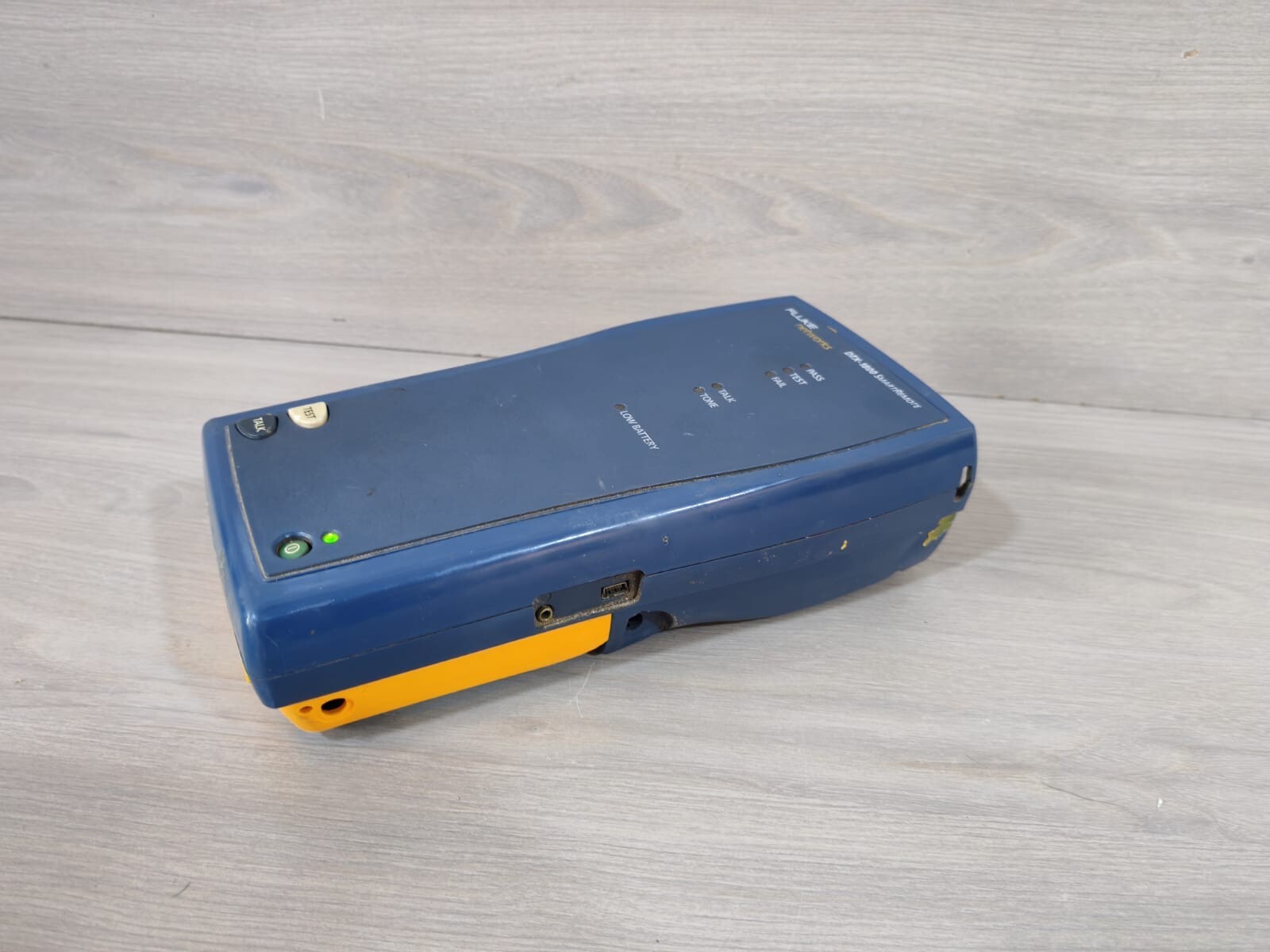 Fluke Networks DTX-1800 Fluke Networks DTX-1800 Smart Remote with Battery 7