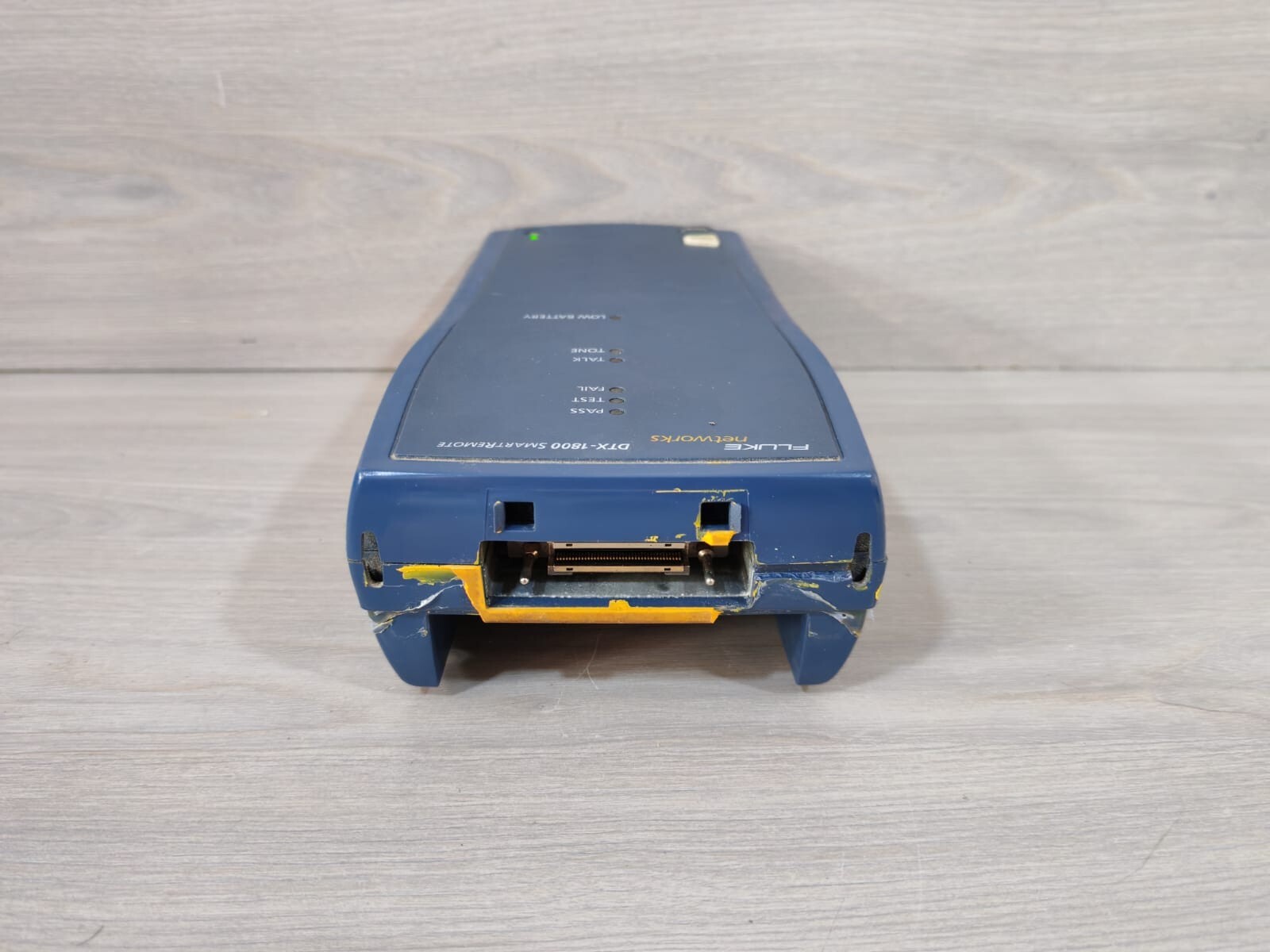 Fluke Networks DTX-1800 Fluke Networks DTX-1800 Smart Remote with Battery 8