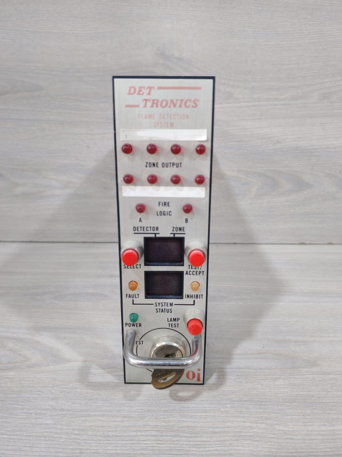 DET TRONICS R7404-B7001 DET TRONICS R7404-B7001 002258-01 REV.C FLAME DETECTION SYSTEM 4
