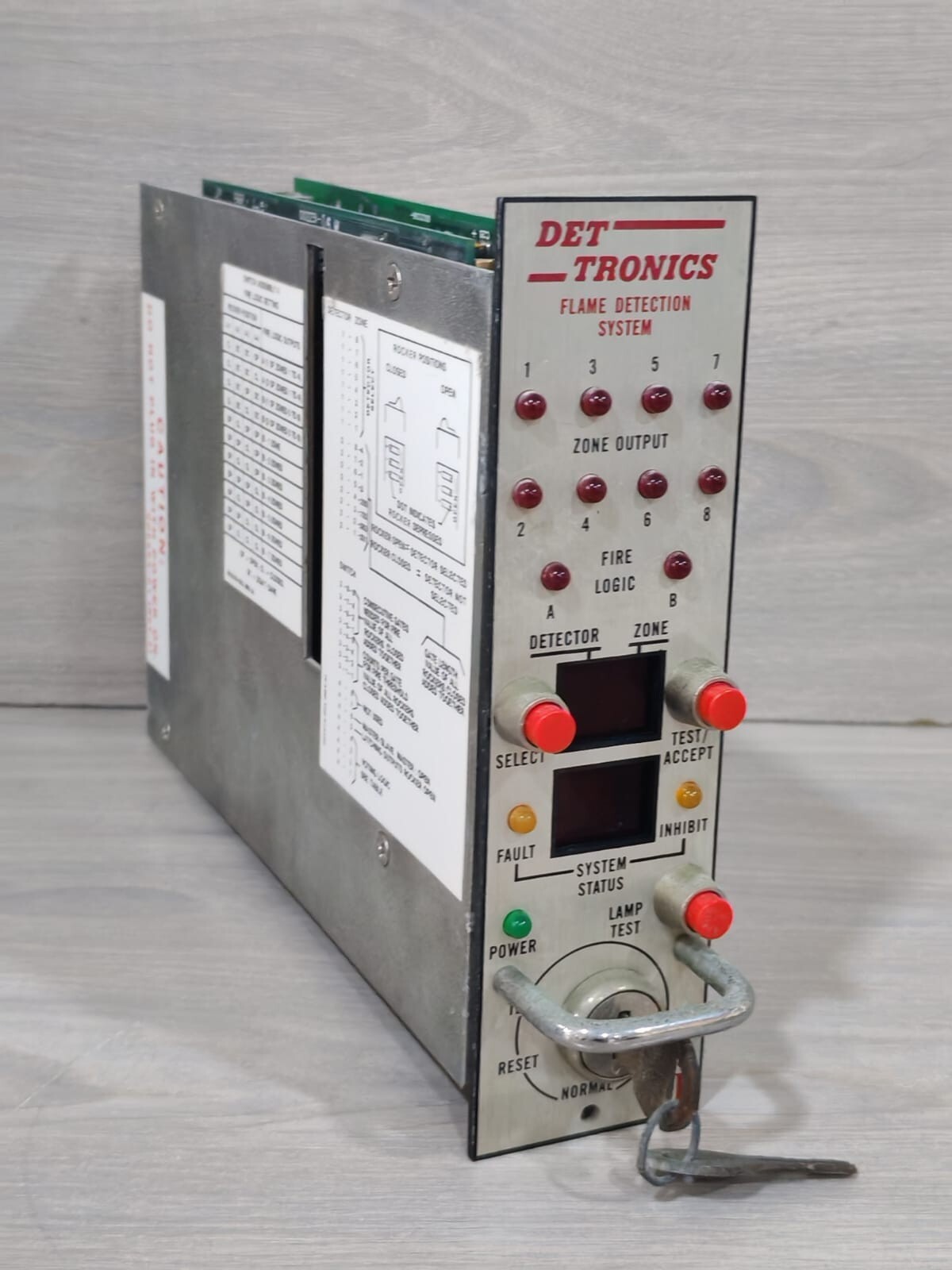 DET TRONICS 003955-003 REV.A DET TRONICS R7494 B5001 UV/IR CONTROLLER 003955-003 REV.A 8ZONE 8 CHANNEL 4