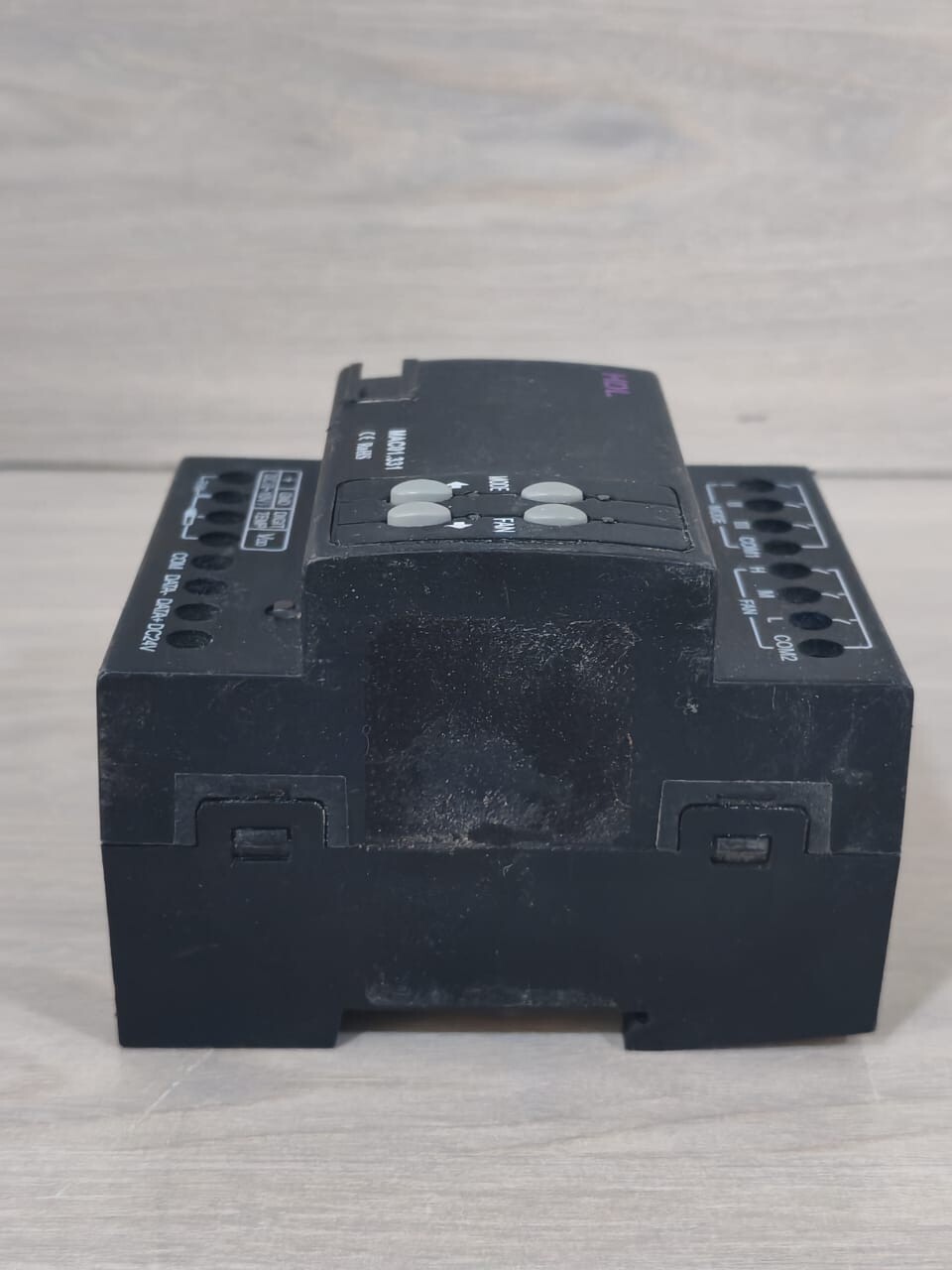 HDL MAC01.331 HDL MAC01.331 HDL AIR CONDITIONING CONTROL MODULE 8