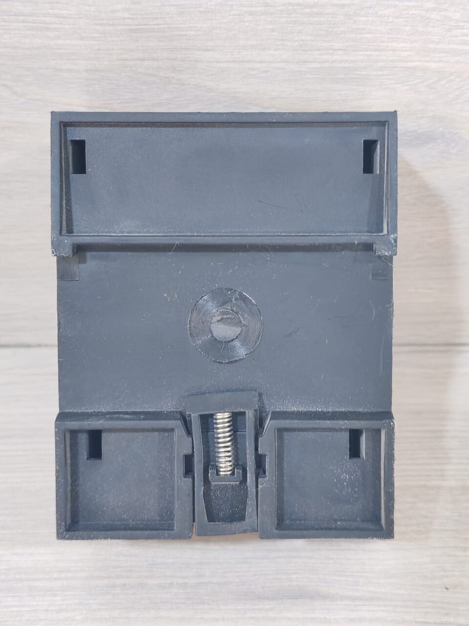 HDL MAC01.331 HDL MAC01.331 HDL AIR CONDITIONING CONTROL MODULE 9