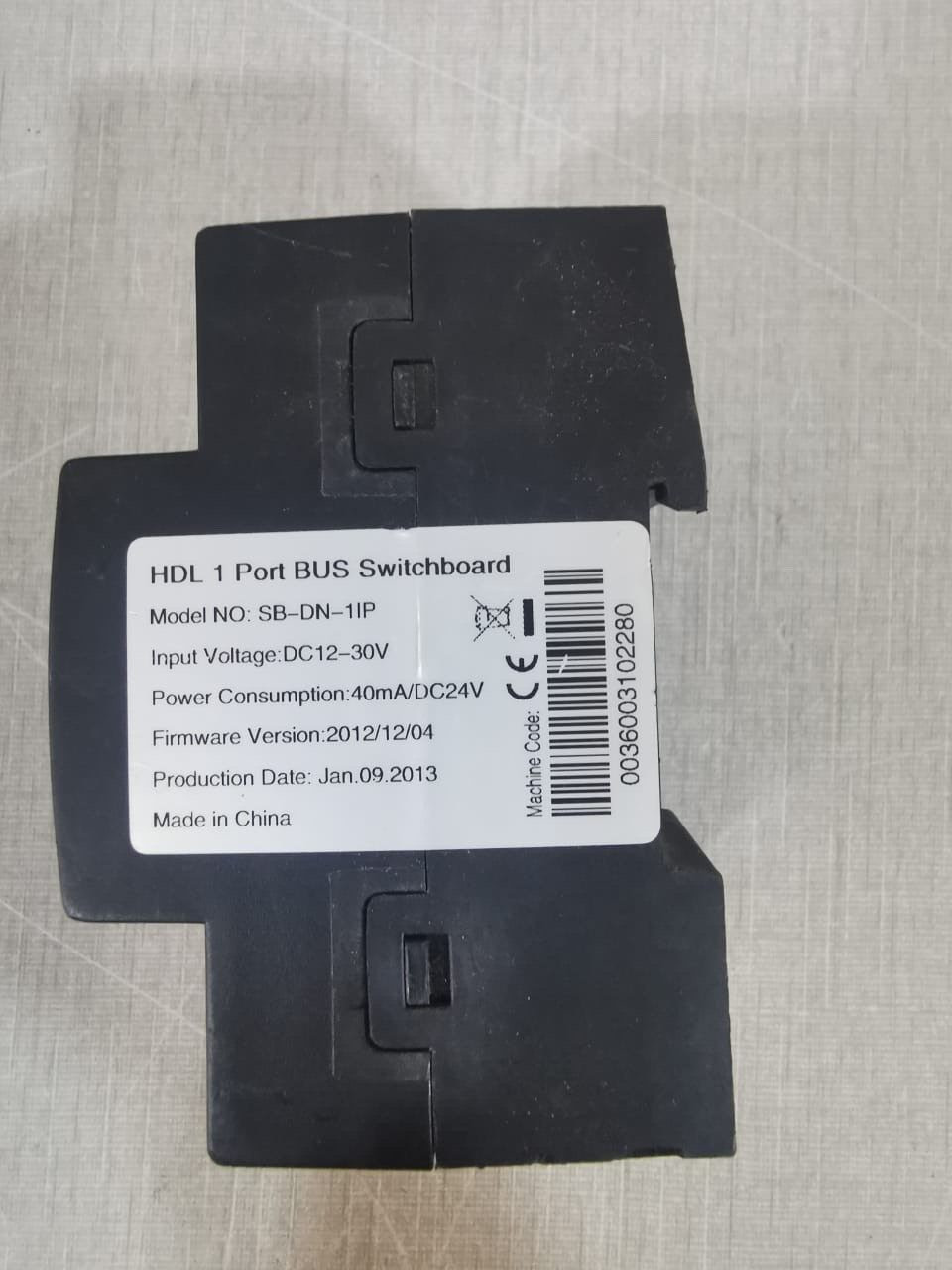 HDL SB-DN-1IP HDL SB-DN-1IP One PORT BUS SWITCHBOARD 2