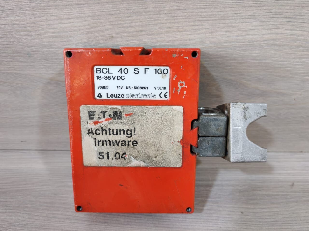 Leuze 500282921 Leuze BCL 40 S F 100 Barcode Reader 500282921 V 50.18 3