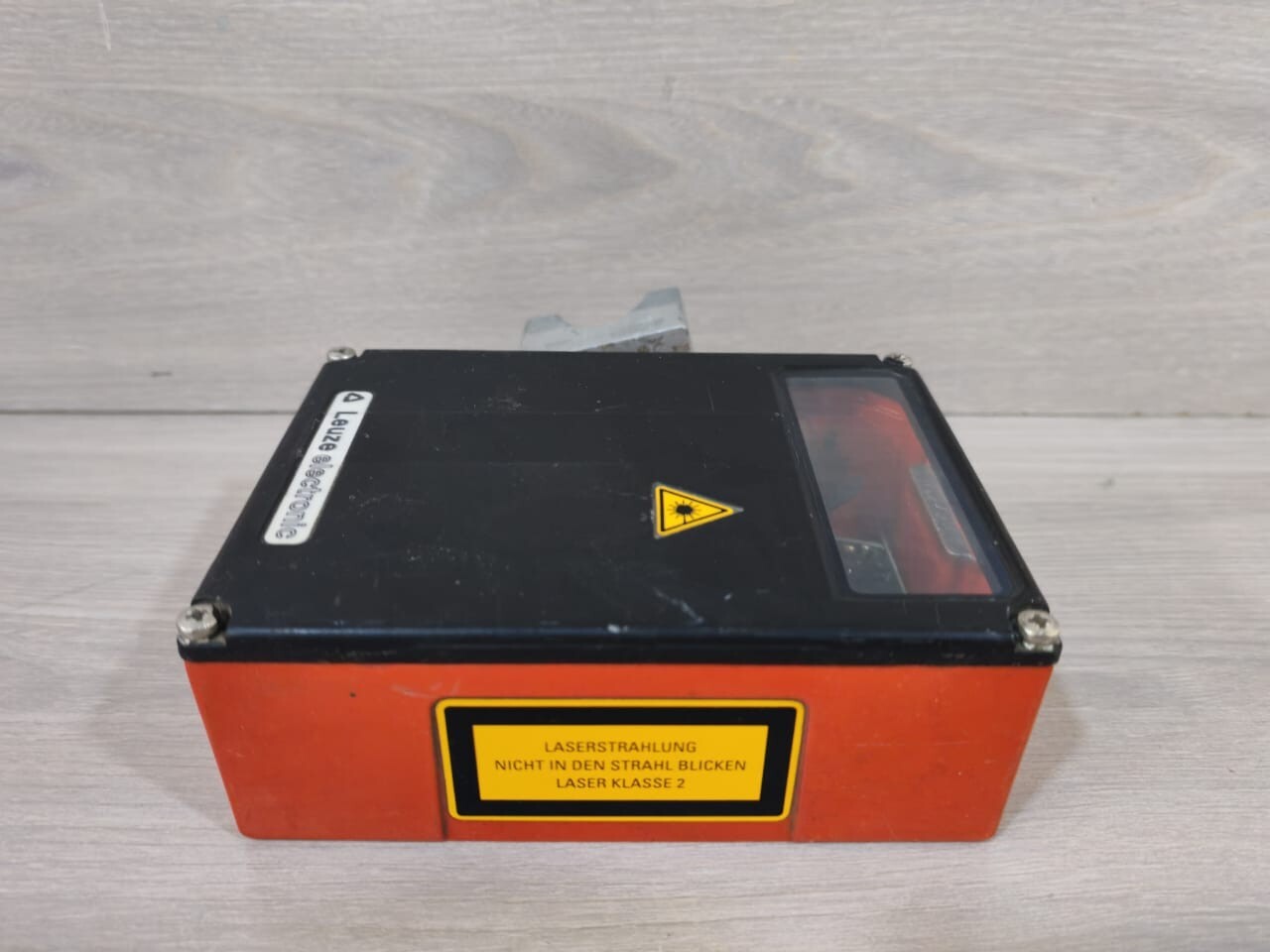 Leuze 500282921 Leuze BCL 40 S F 100 Barcode Reader 500282921 V 50.18 4