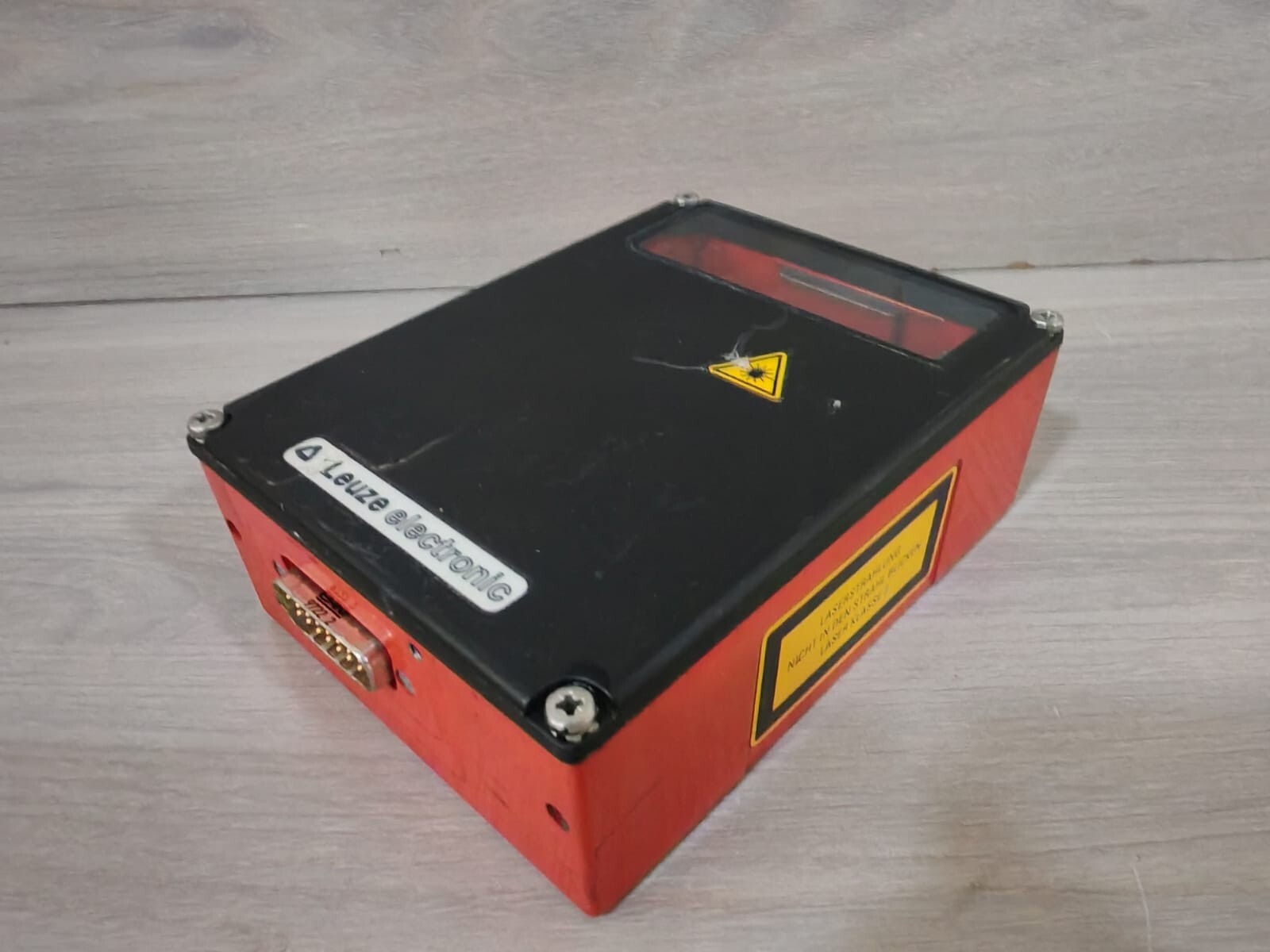 Leuze 50028921 LEUZE BCL 40 S F 100 BARCODE SCANNER 50028921 V 50.19 10