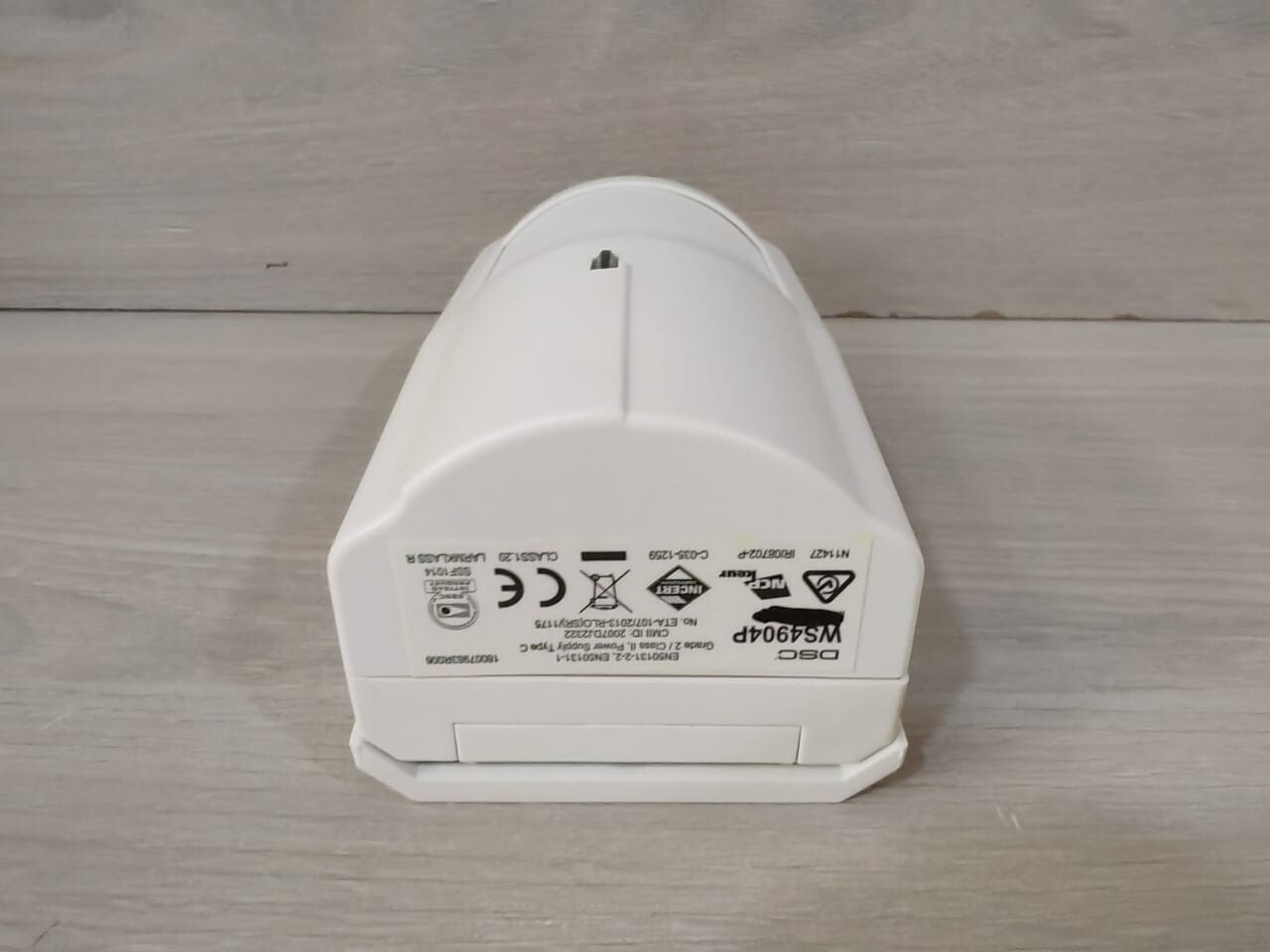 DSC WS4904P DSC WS4904P WIRELESS PET IMMUNE PASSIVE INFRARED DETECTOR 4